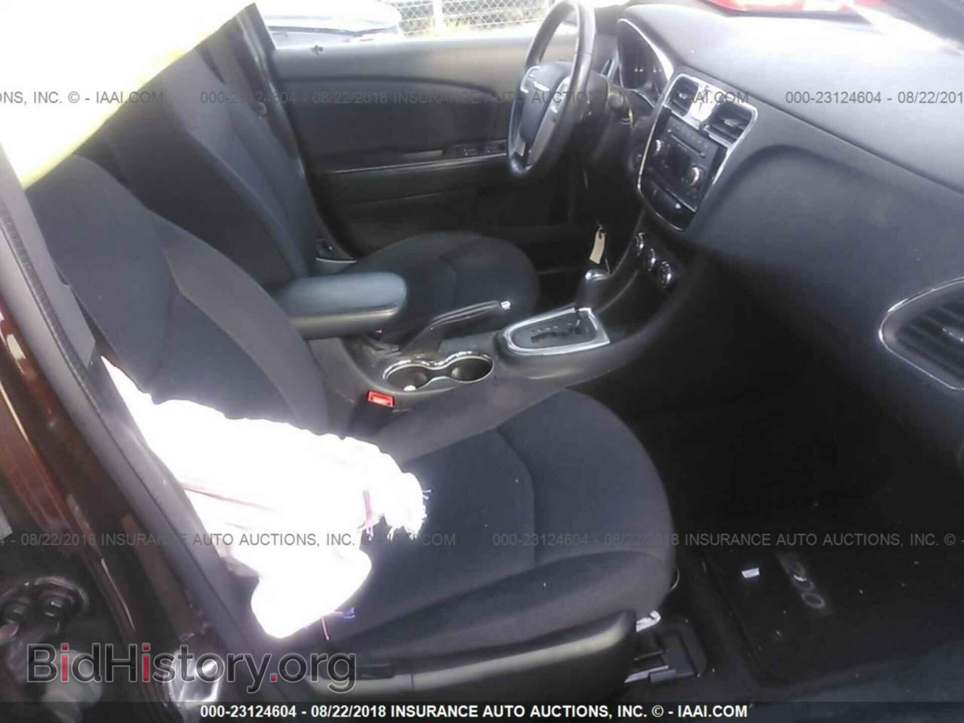 2013 Chrysler 200 - VIN: 1C3CCBBG8DN658883 - Фото 5
