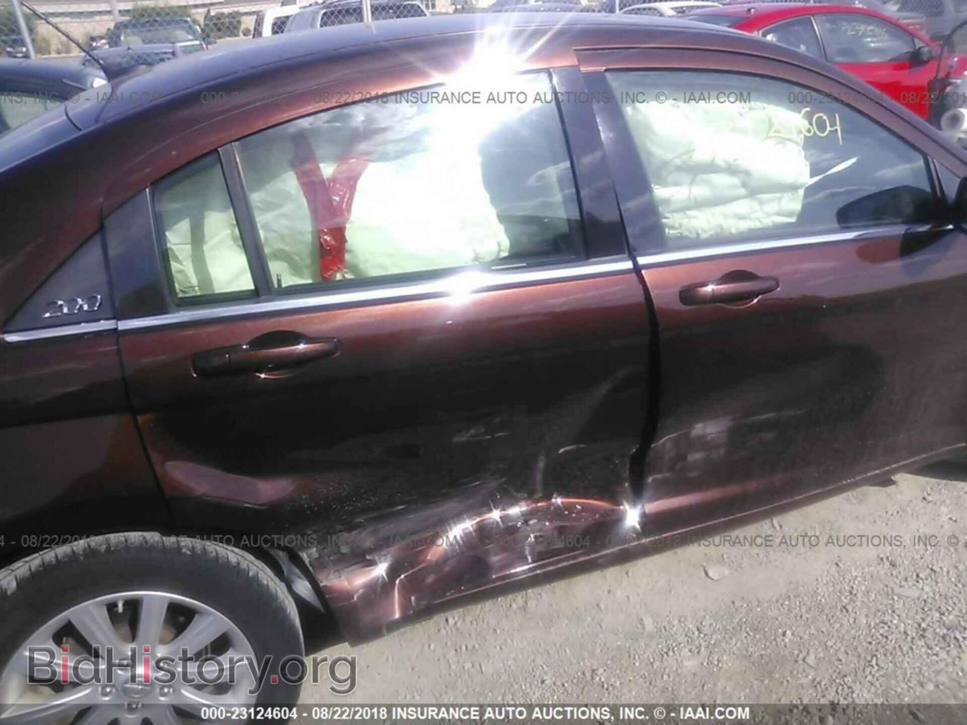 2013 Chrysler 200 - VIN: 1C3CCBBG8DN658883 - Фото 6