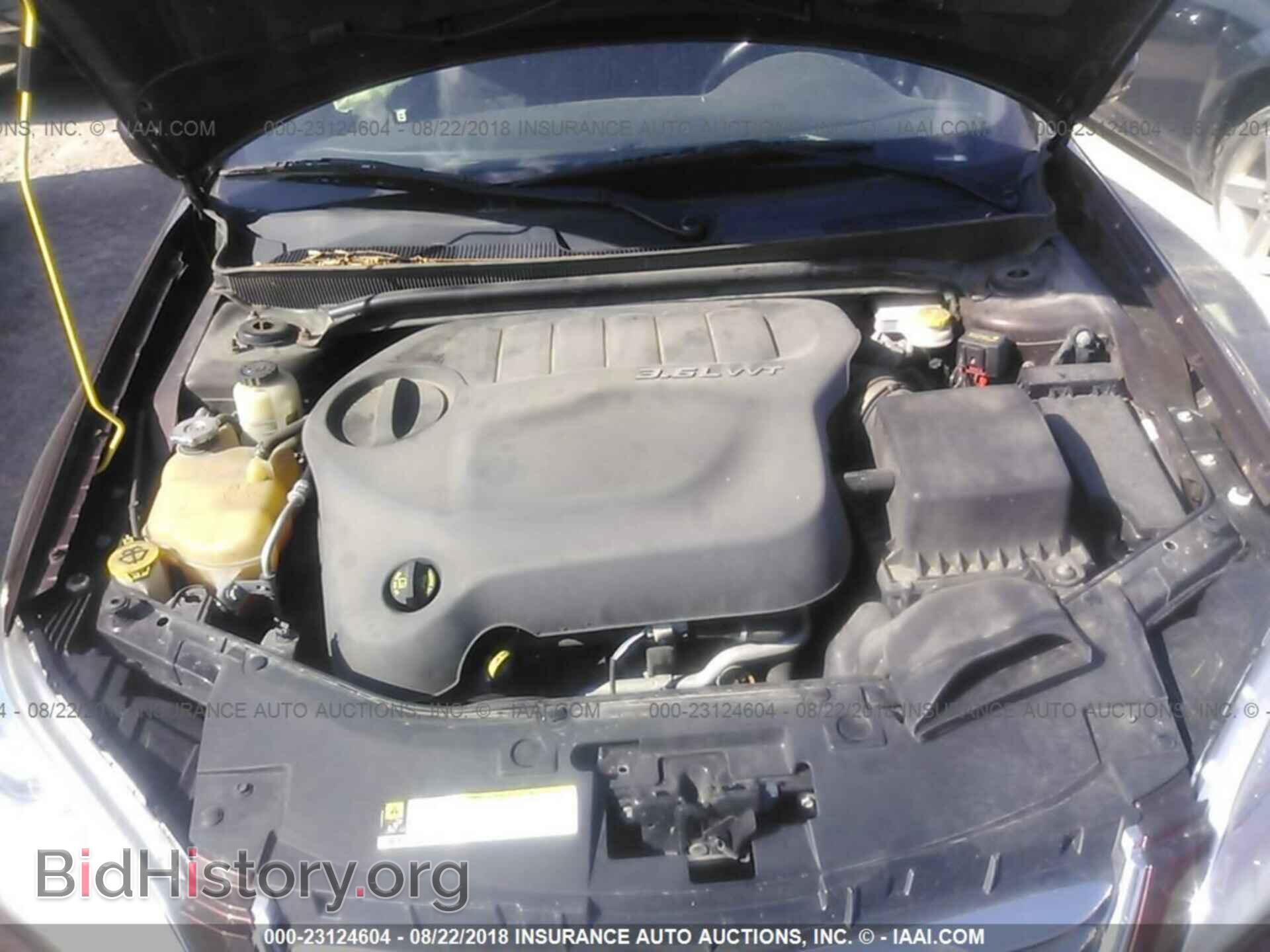 2013 Chrysler 200 - VIN: 1C3CCBBG8DN658883 - Фото 10