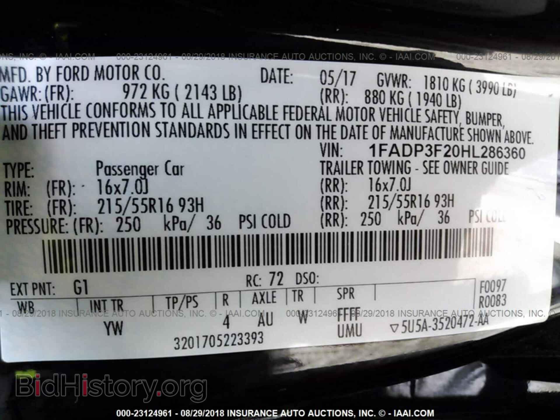2017 Ford Focus - VIN: 1FADP3F20HL286360 - Photo 9