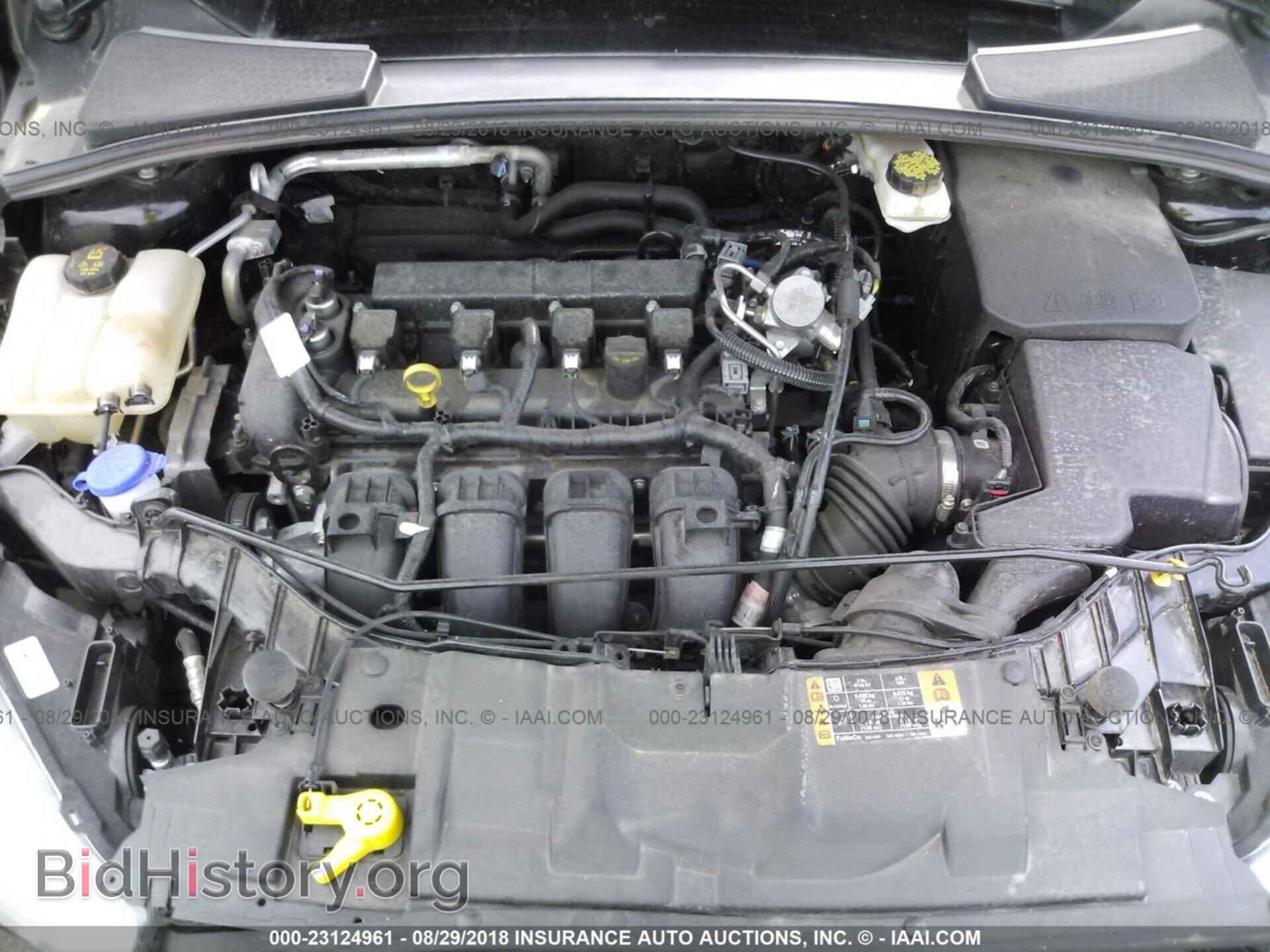 2017 Ford Focus - VIN: 1FADP3F20HL286360 - Photo 10
