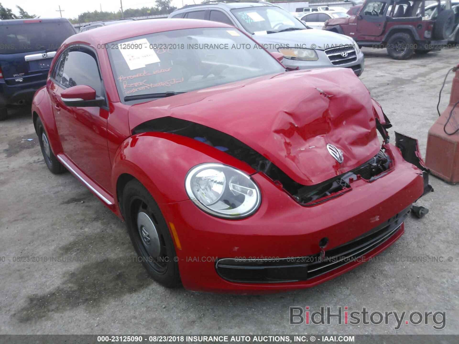 Photo 3VWJX7AT2DM611178 - Volkswagen Beetle 2013