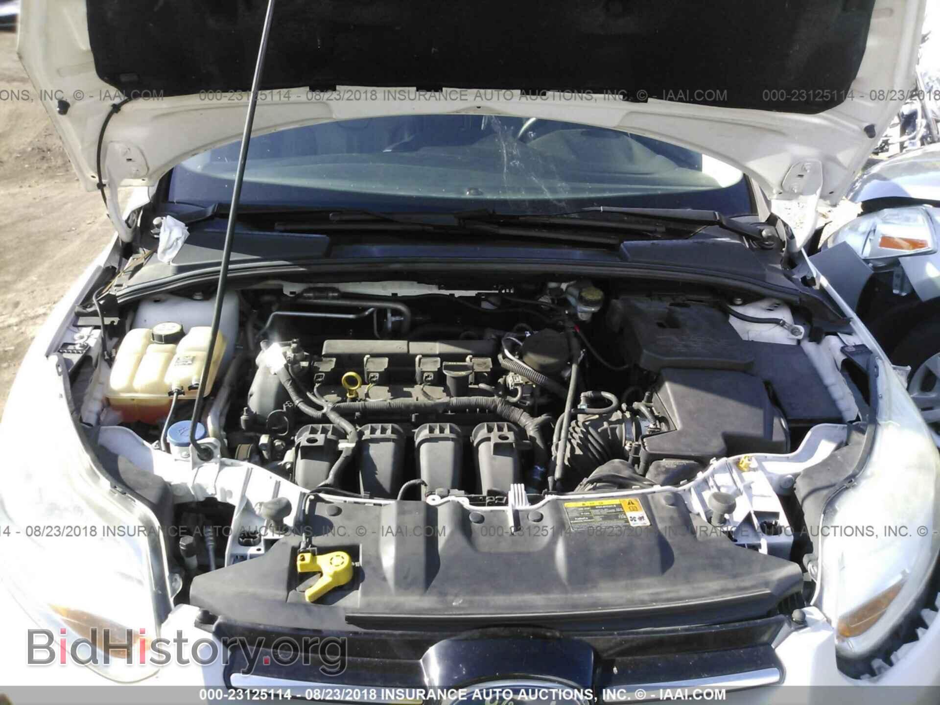 2012 Ford Focus - VIN: 1FAHP3M21CL269533 - Photo 10
