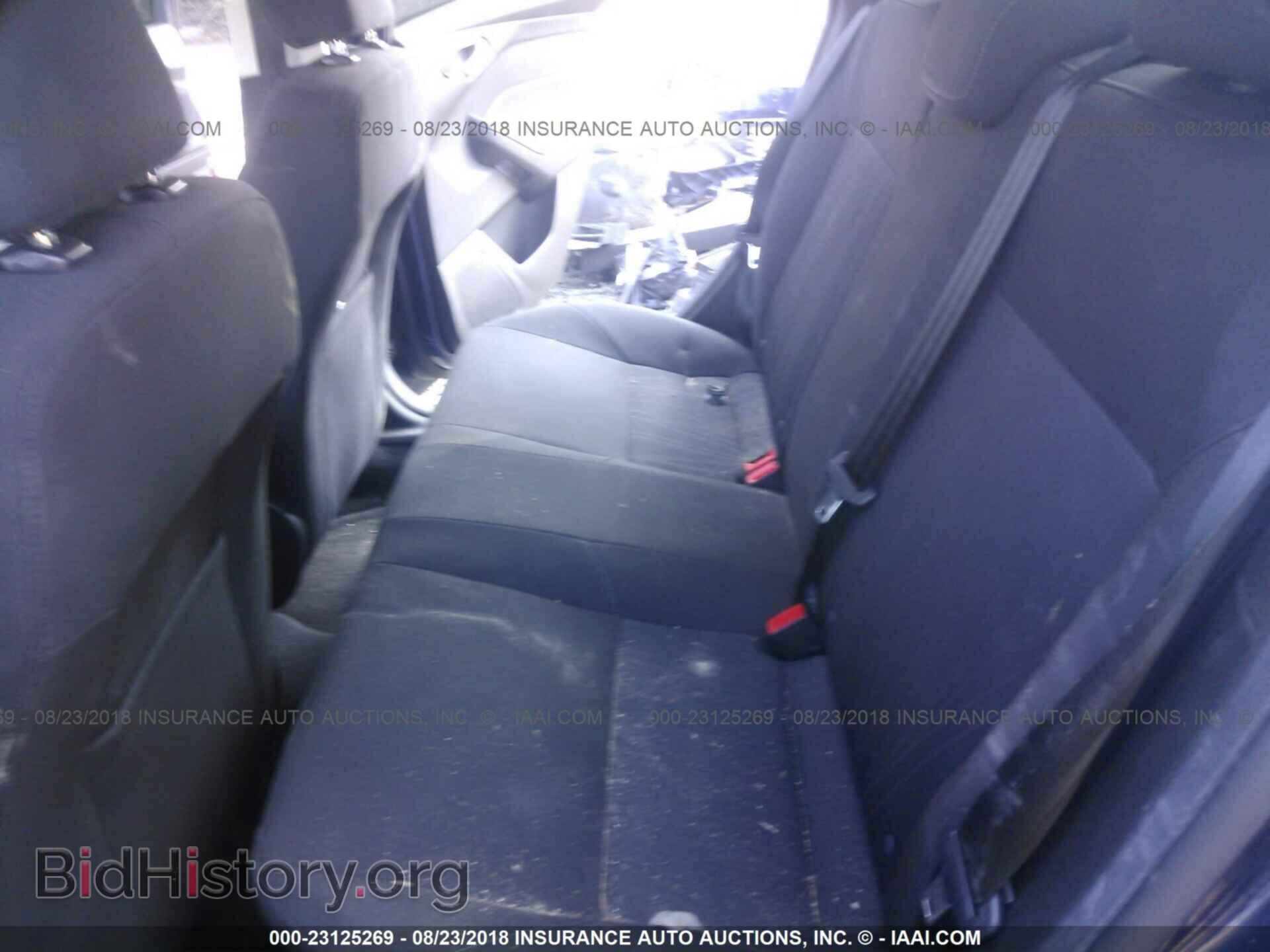 2017 Ford Focus - VIN: 1FADP3H21HL241375 - Photo 8