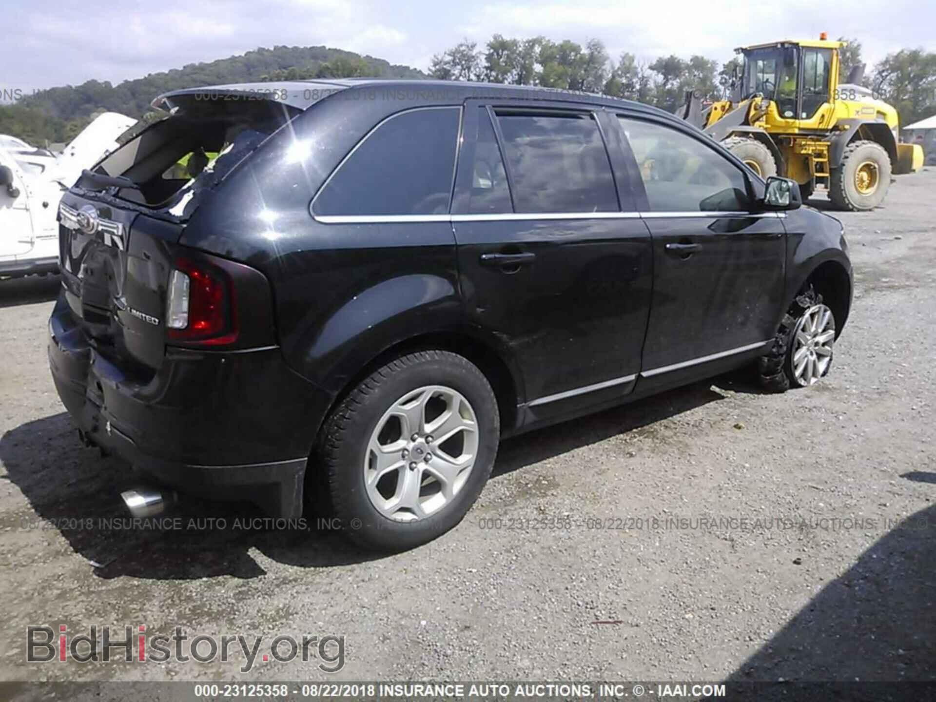 2011 Ford Edge - VIN: 2FMDK3KC0BBA12716 - Photo 4