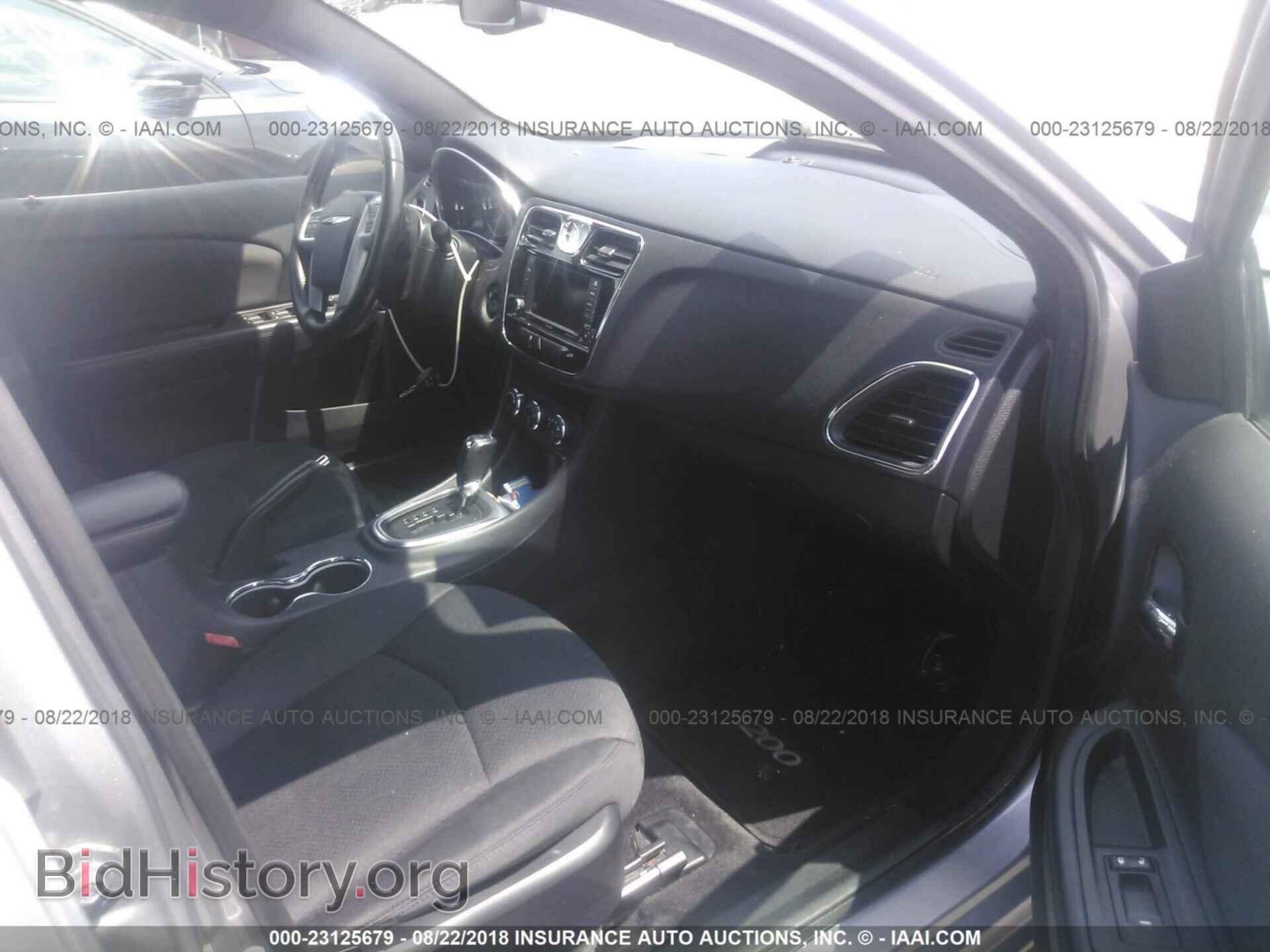 2013 Chrysler 200 - VIN: 1C3CCBBB5DN543033 - Photo 5