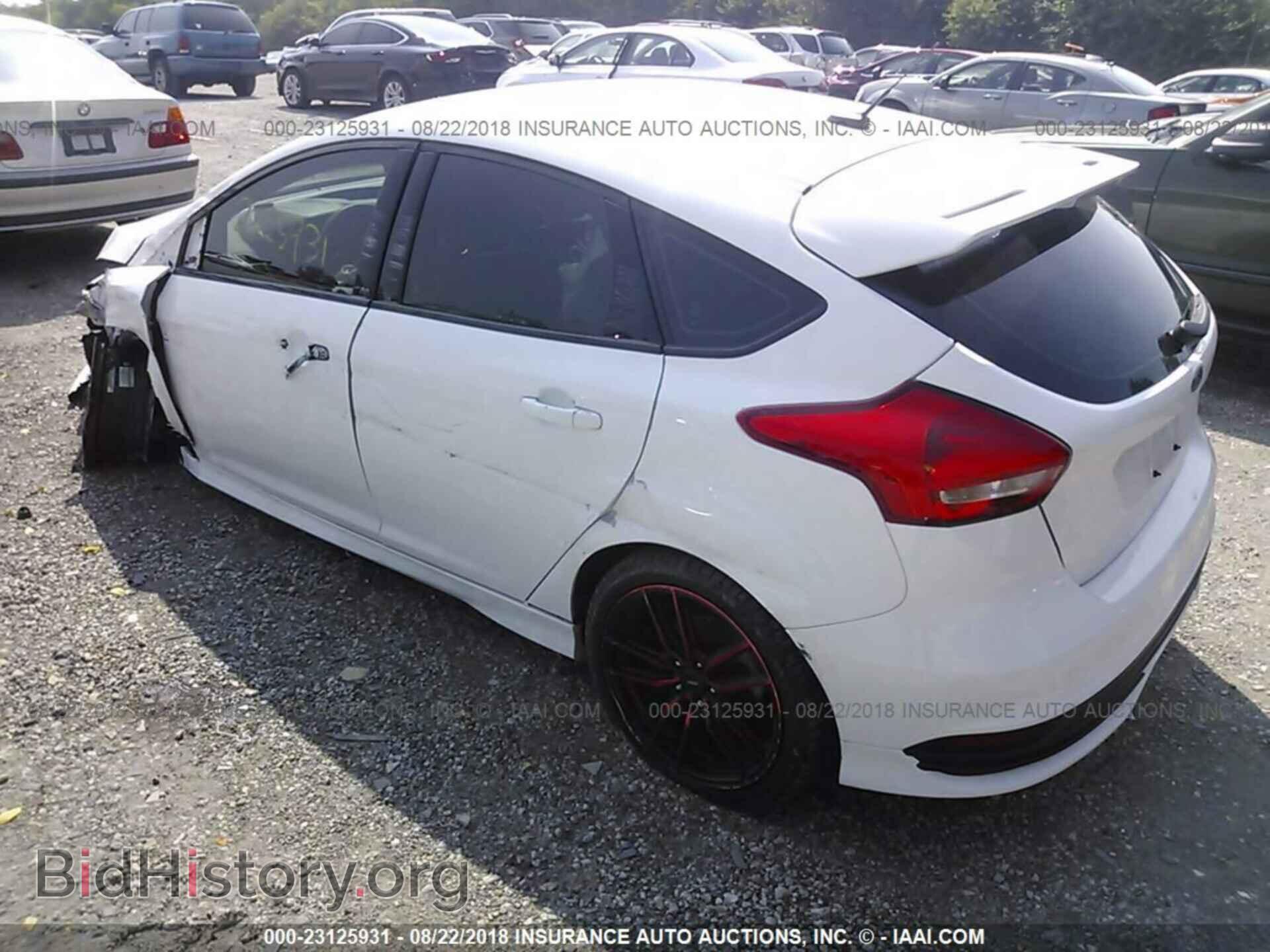 2017 Ford Focus - VIN: 1FADP3L95HL334002 - Фото 3