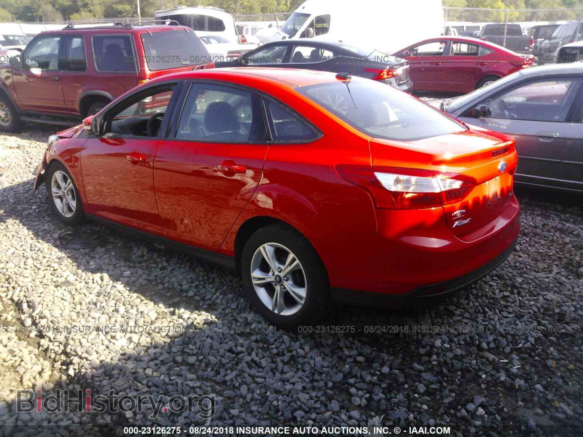 2014 Ford Focus - VIN: 1FADP3F20EL166795 - Фото 3