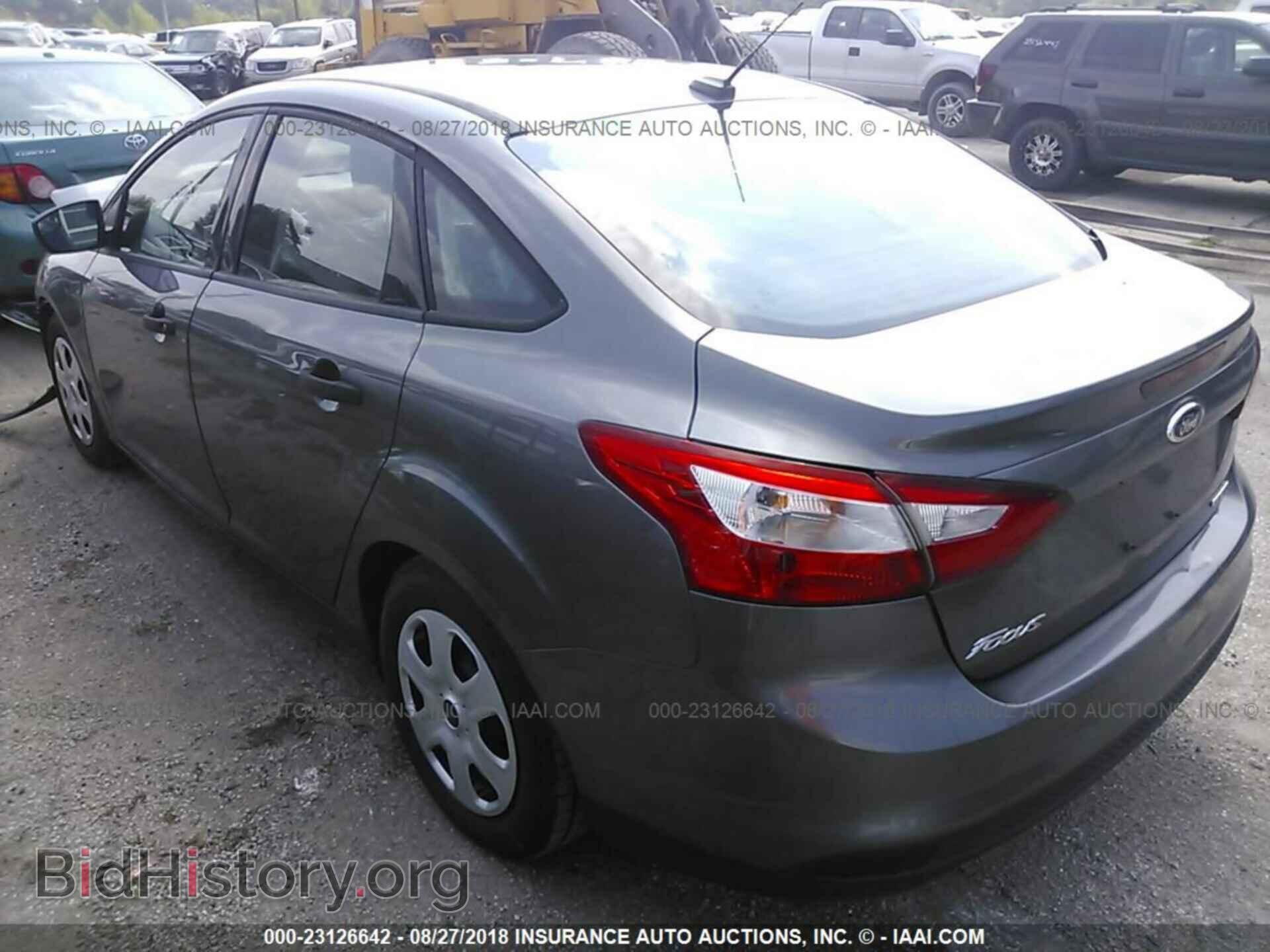 2013 Ford Focus - VIN: 1FADP3E29DL156315 - Фото 3