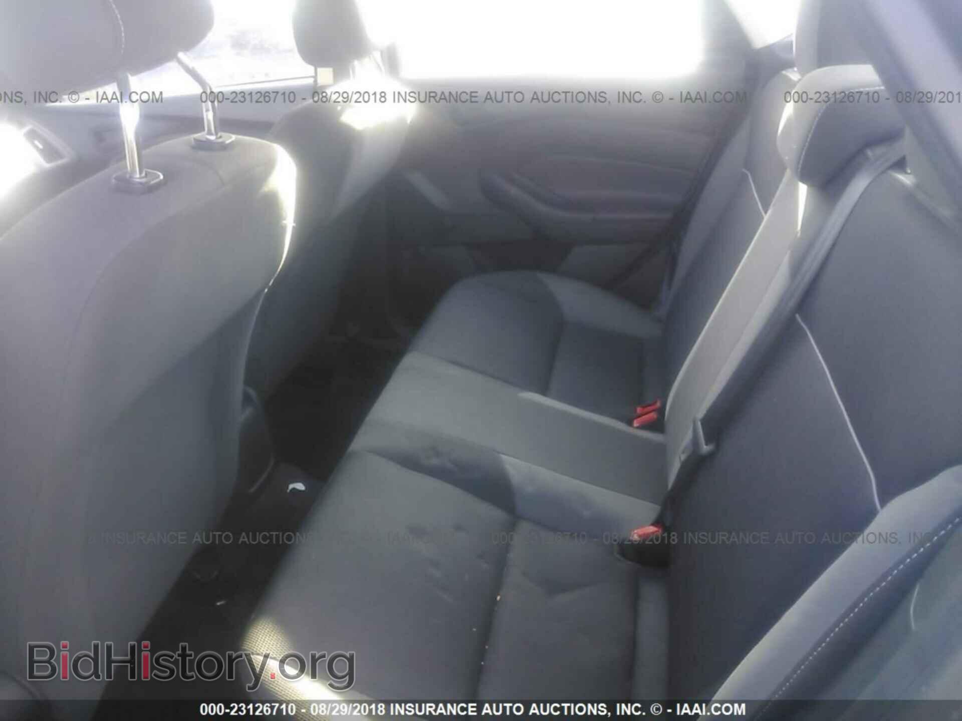 2012 Ford Focus - VIN: 1FAHP3E27CL257871 - Фото 8
