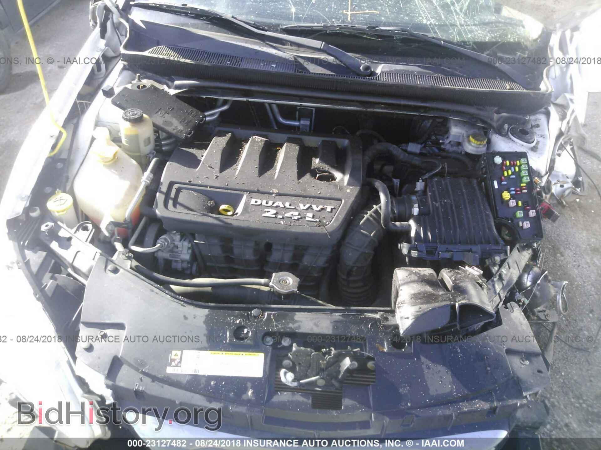 2011 Chrysler 200 - VIN: 1C3BC1FB1BN549652 - Photo 10