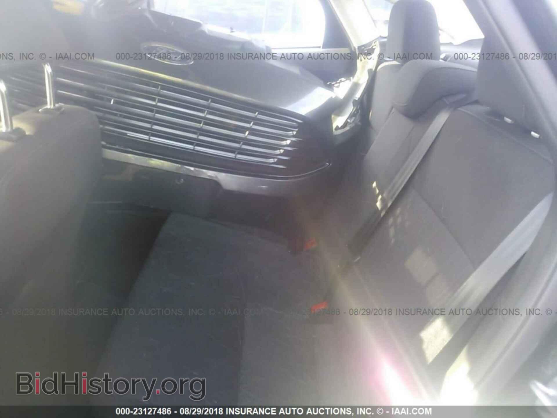 2017 Ford Focus - VIN: 1FADP3FE8HL334245 - Photo 8
