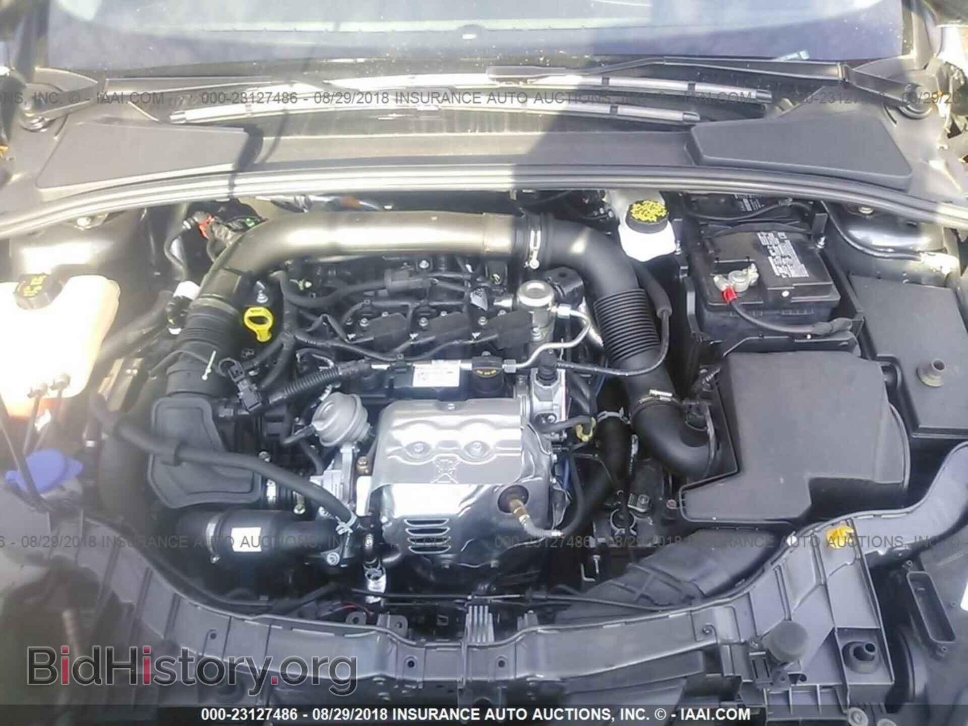 2017 Ford Focus - VIN: 1FADP3FE8HL334245 - Photo 10