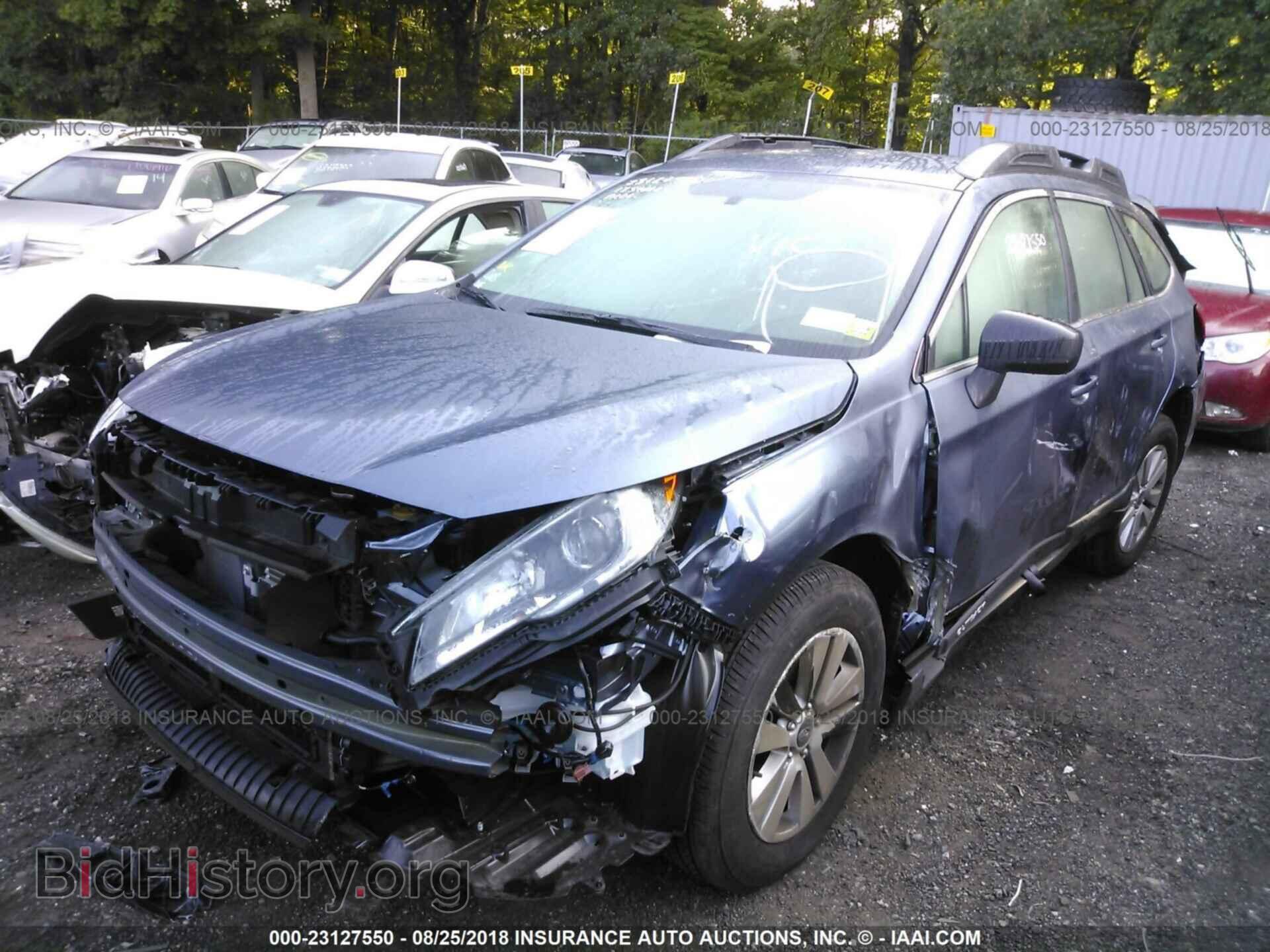 2018 Subaru Outback - VIN: 4S4BSAAC8J3292865 - Фото 2