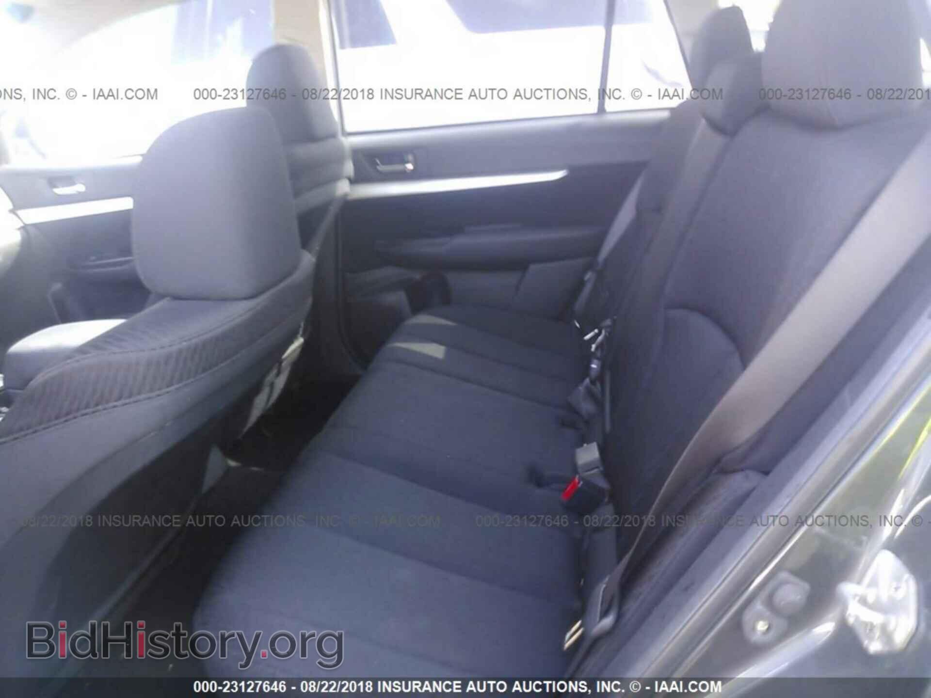 2011 Subaru Outback - VIN: 4S4BRCCC3B3329150 - Фото 8