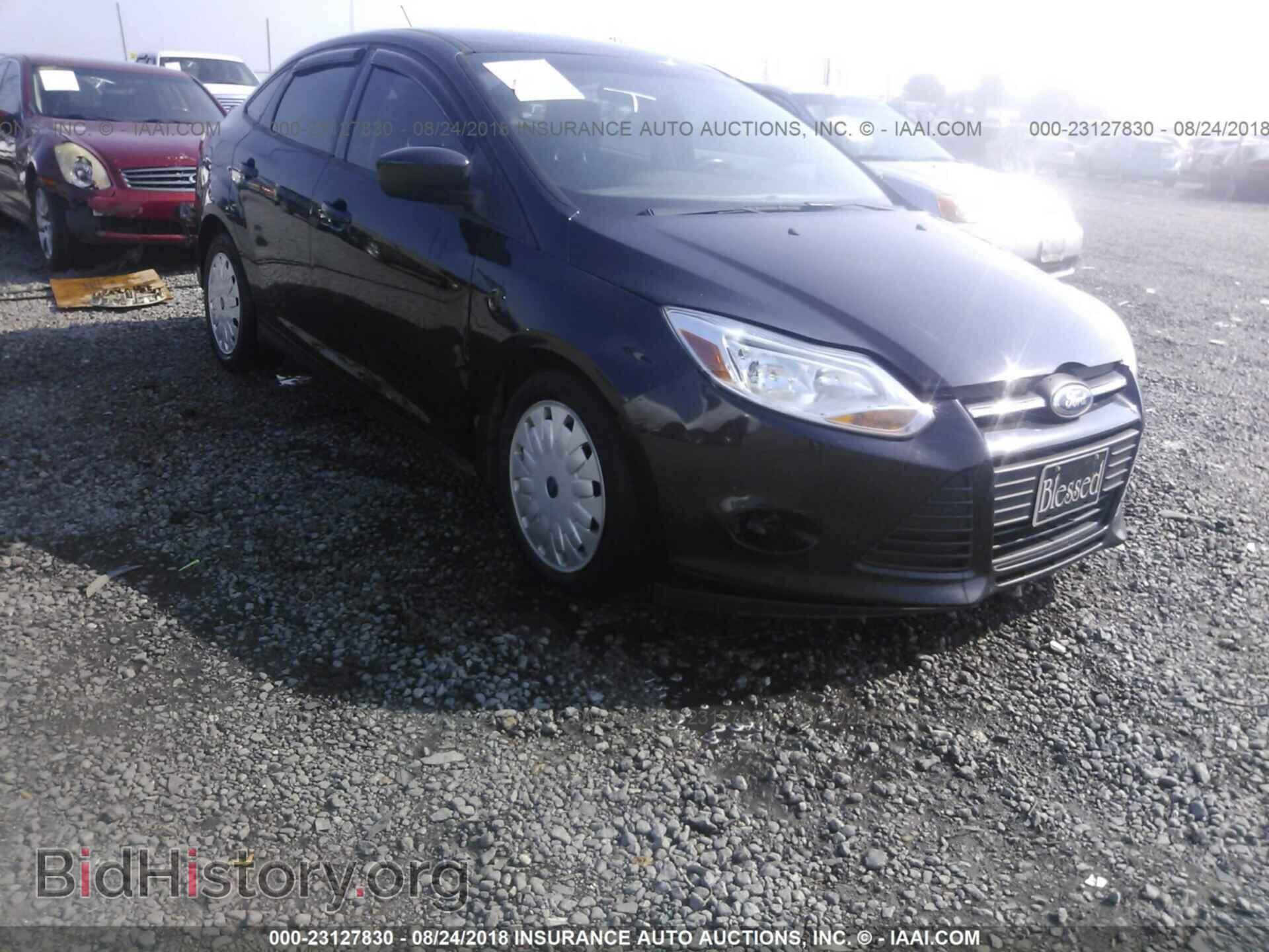 Photo 1FAHP3F23CL287822 - Ford Focus 2012