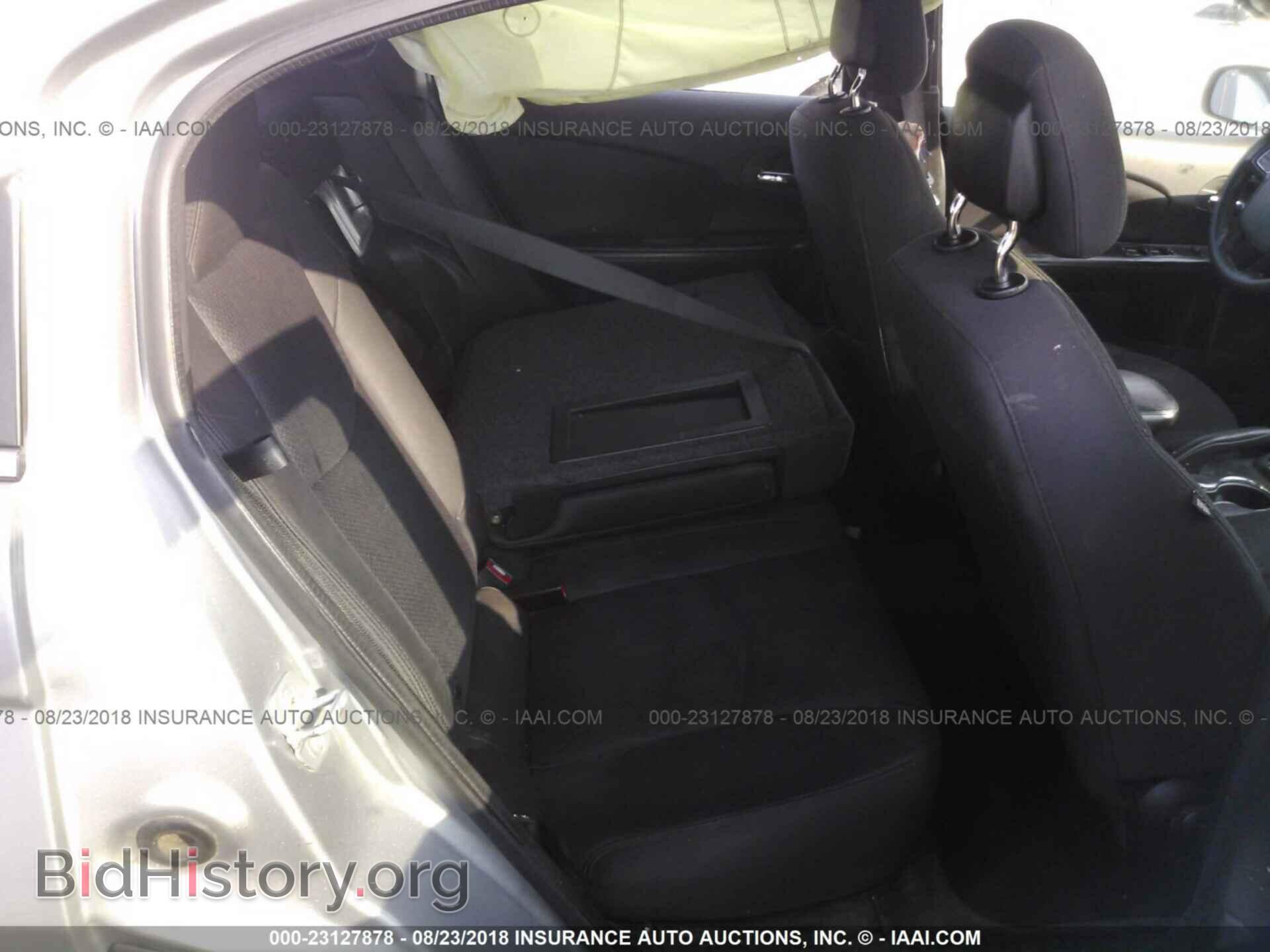 2013 Chrysler 200 - VIN: 1C3CCBAB0DN704566 - Photo 8