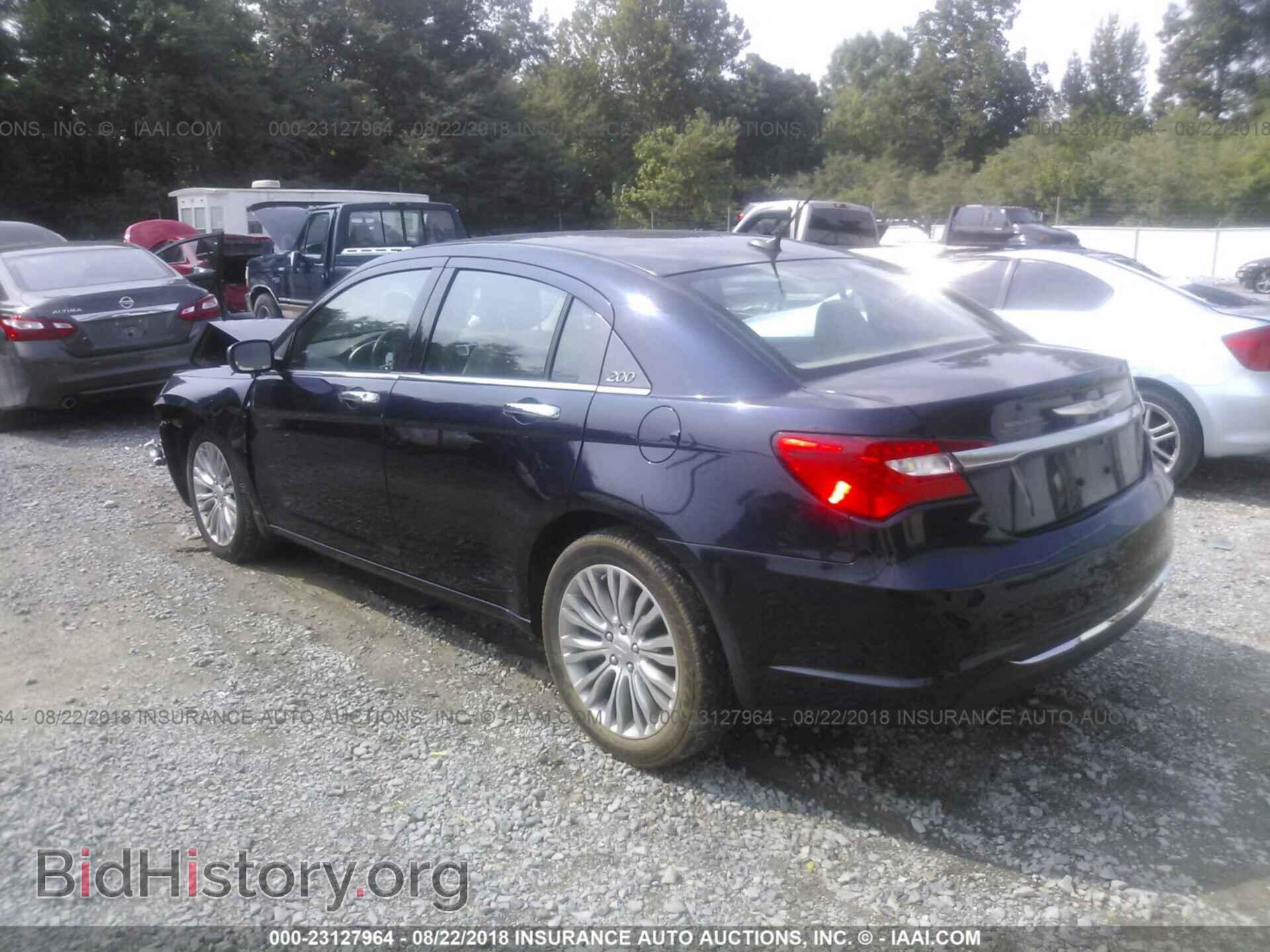 2012 Chrysler 200 - VIN: 1C3CCBCGXCN125673 - Фото 3