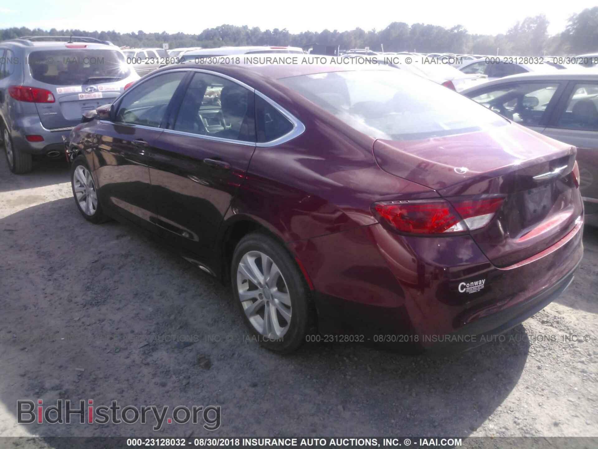 2016 Chrysler 200 - VIN: 1C3CCCFB8GN189741 - Photo 3