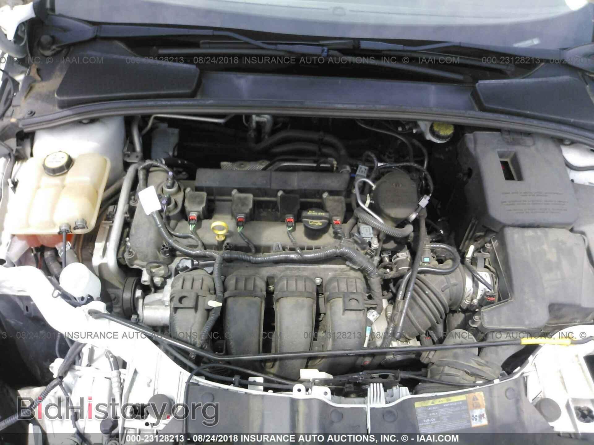 2012 Ford Focus - VIN: 1FAHP3E29CL260528 - Photo 10