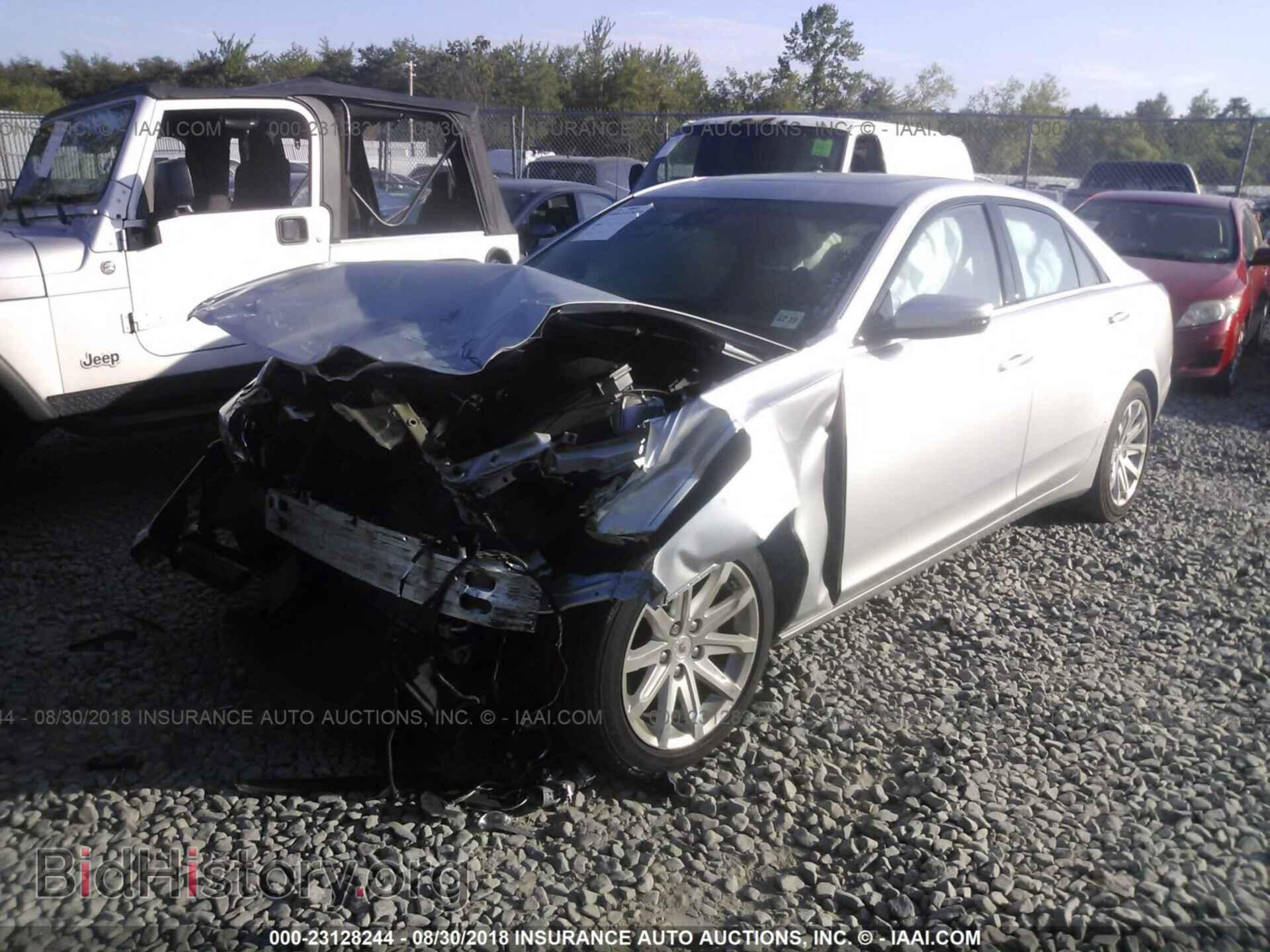 2014 Cadillac Cts - VIN: 1G6AX5SX4E0183968 - Photo 2