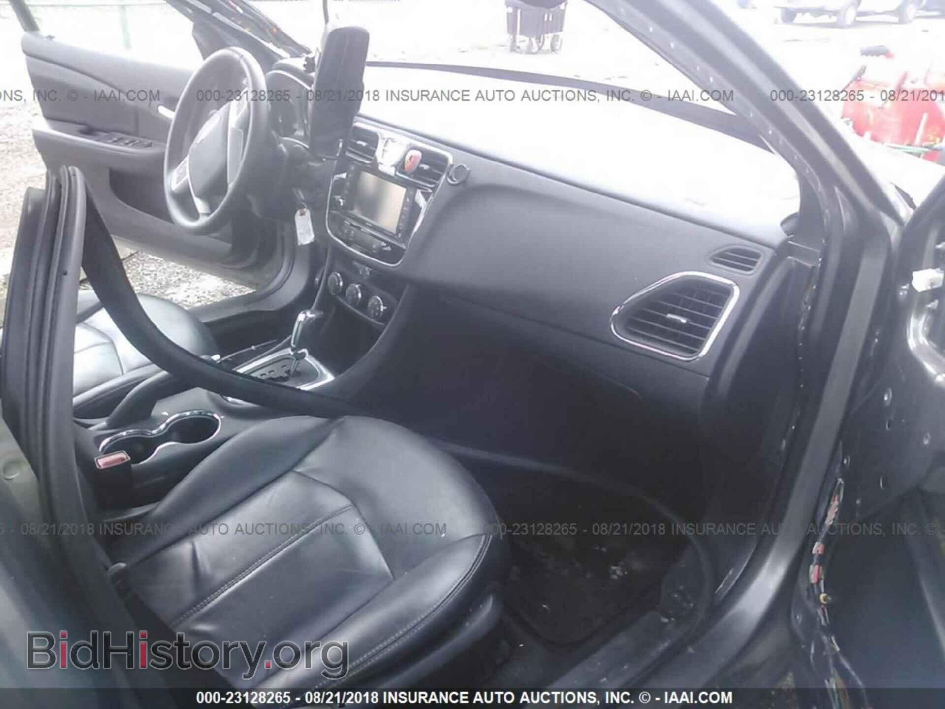 2013 CHRYSLER 200 - VIN: 1C3CCBCGXDN651691 - Фото 5