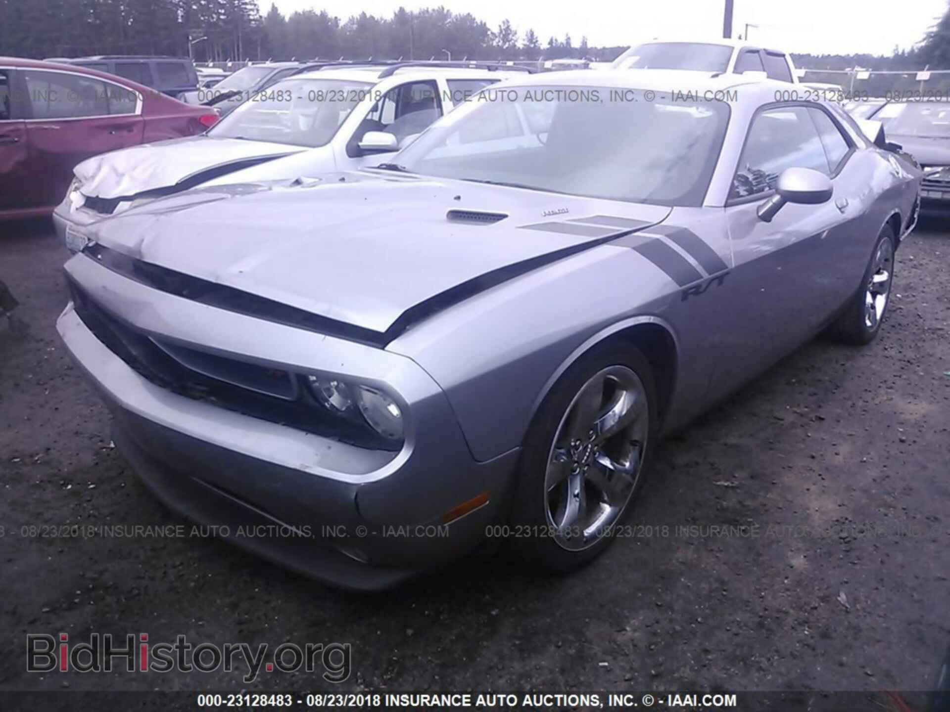2014 Dodge Challenger - VIN: 2C3CDYBT7EH158107 - Photo 2