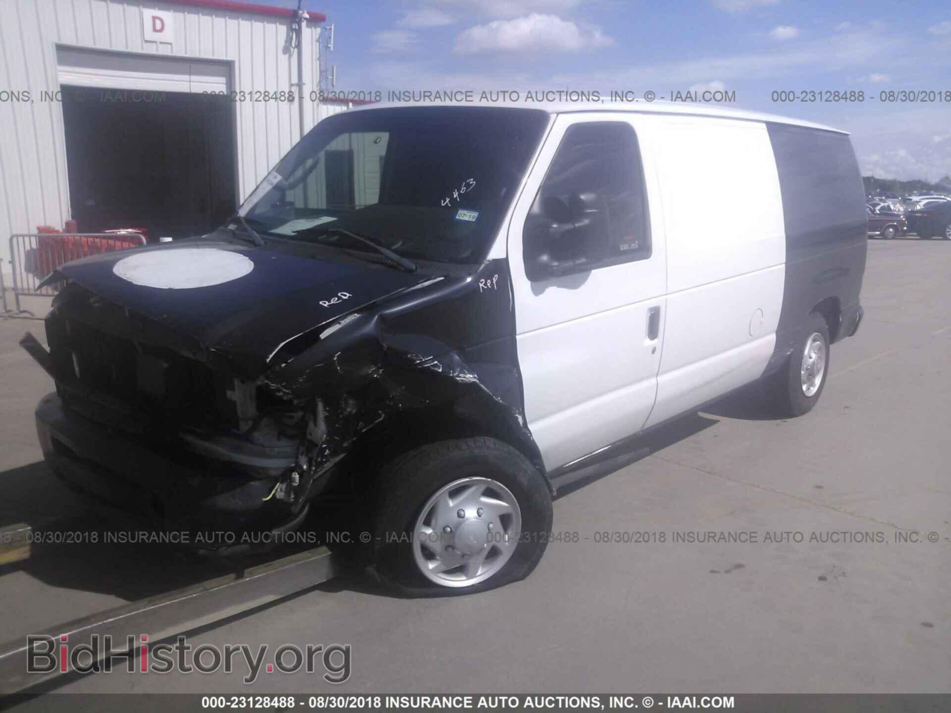 2013 Ford Econoline - VIN: 1FTNE1EW6DDB12035 - Photo 2