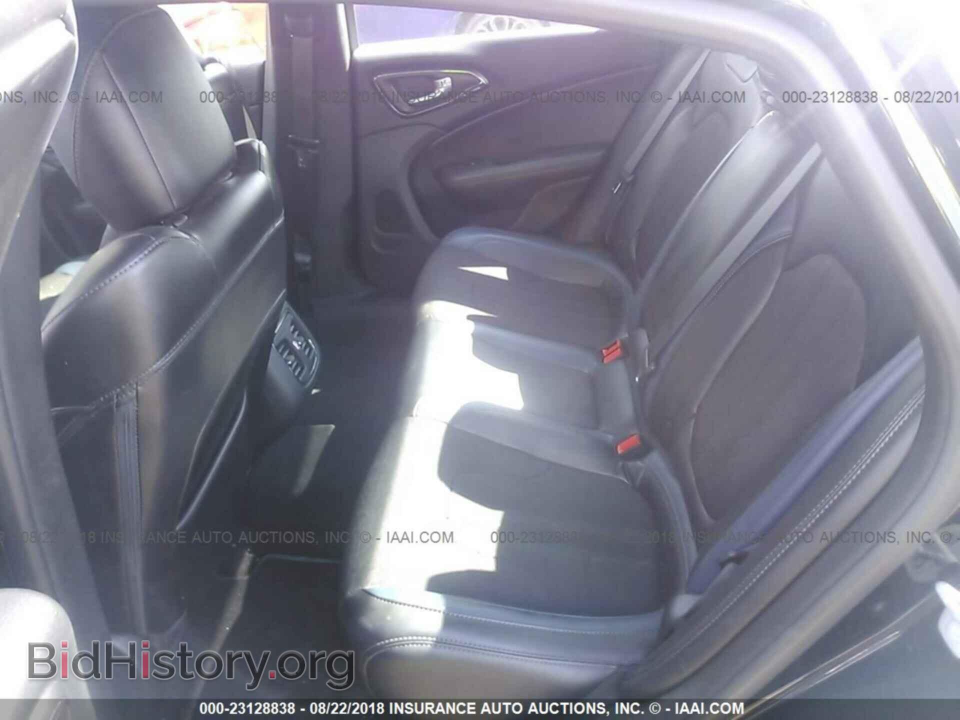 2016 Chrysler 200 - VIN: 1C3CCCBB8GN132395 - Фото 8