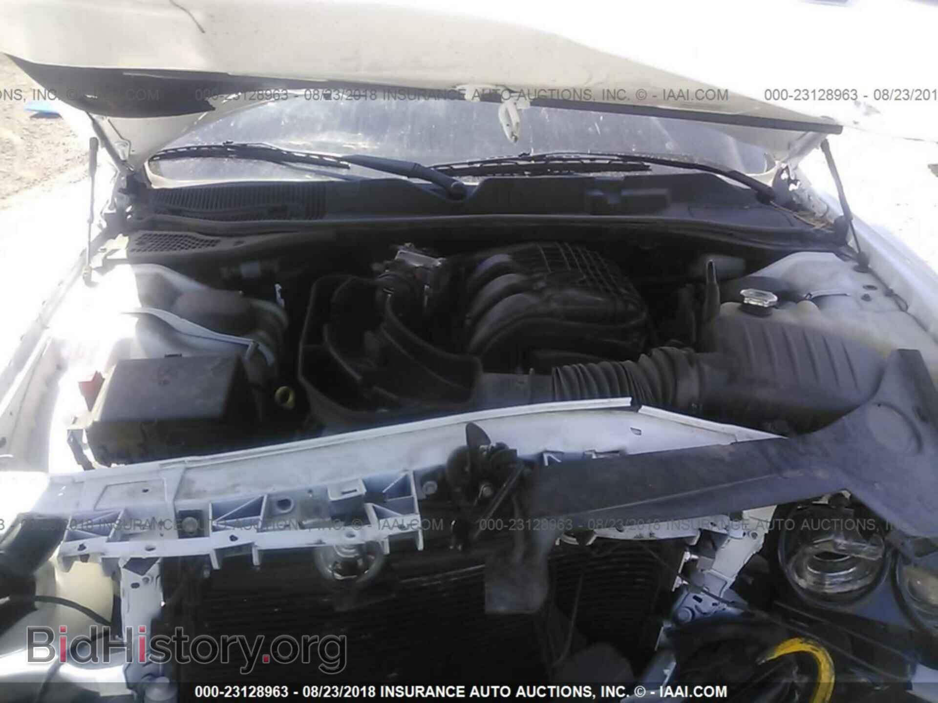 2015 Dodge Challenger - VIN: 2C3CDZBG3FH911626 - Фото 10