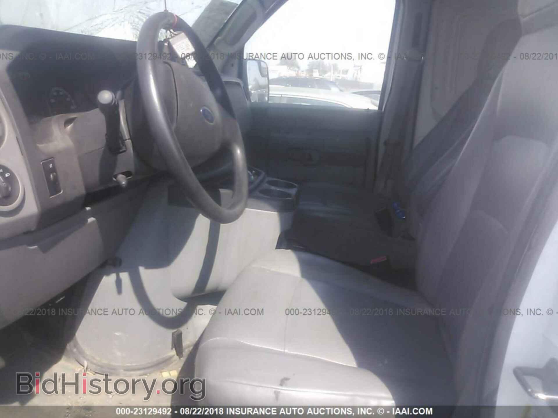 2012 Ford Econoline - VIN: 1FTNS2EW8CDA76152 - Photo 5