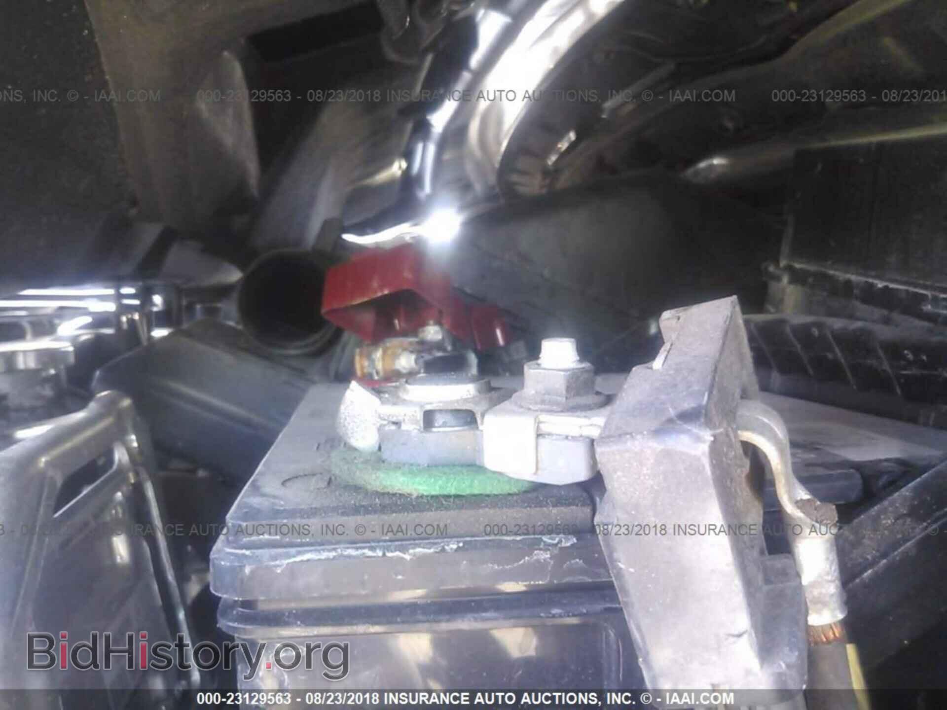 2015 Nissan Versa note - VIN: 3N1CE2CPXFL446612 - Фото 10
