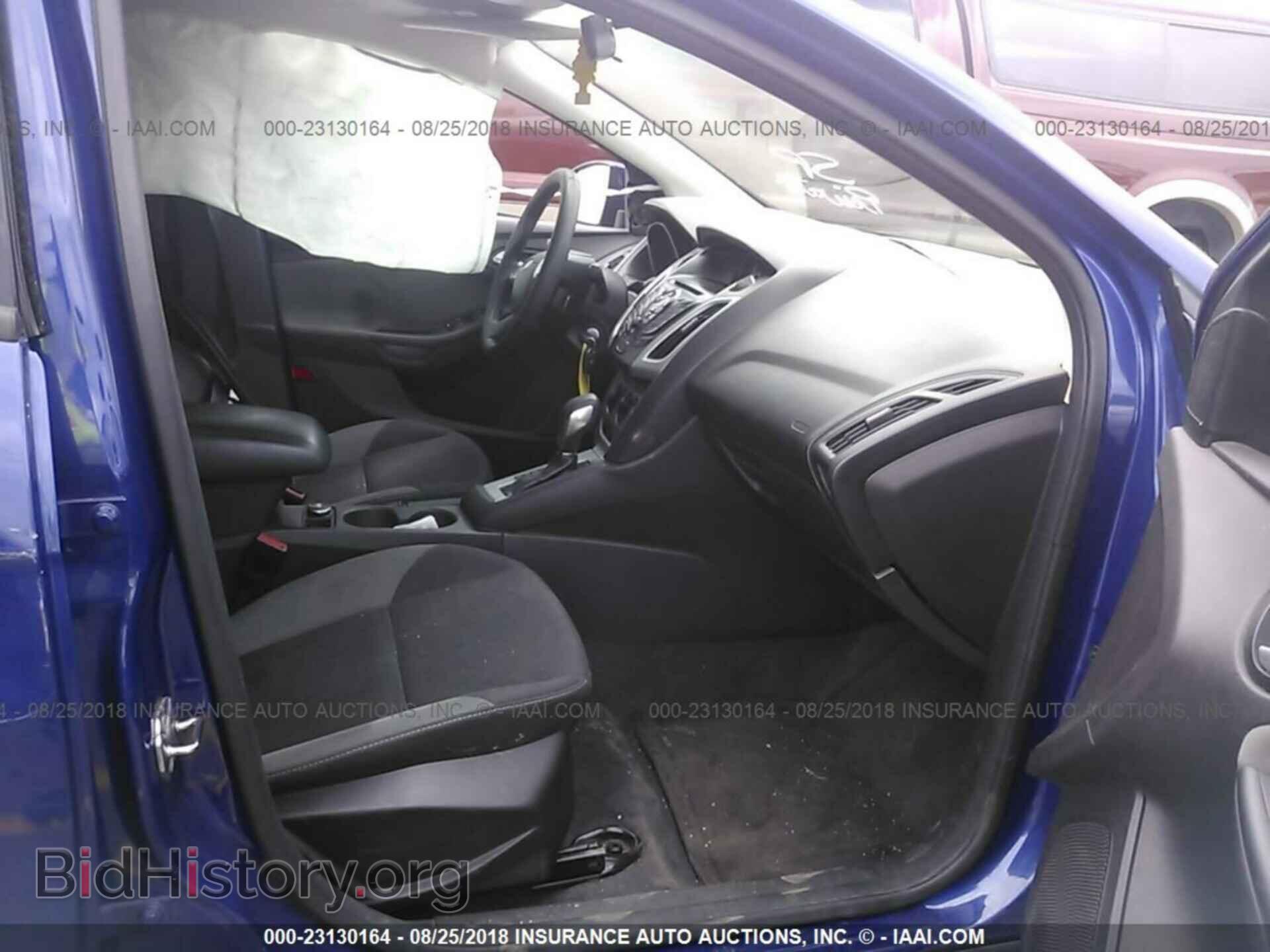 2012 Ford Focus - VIN: 1FAHP3F26CL466257 - Photo 5