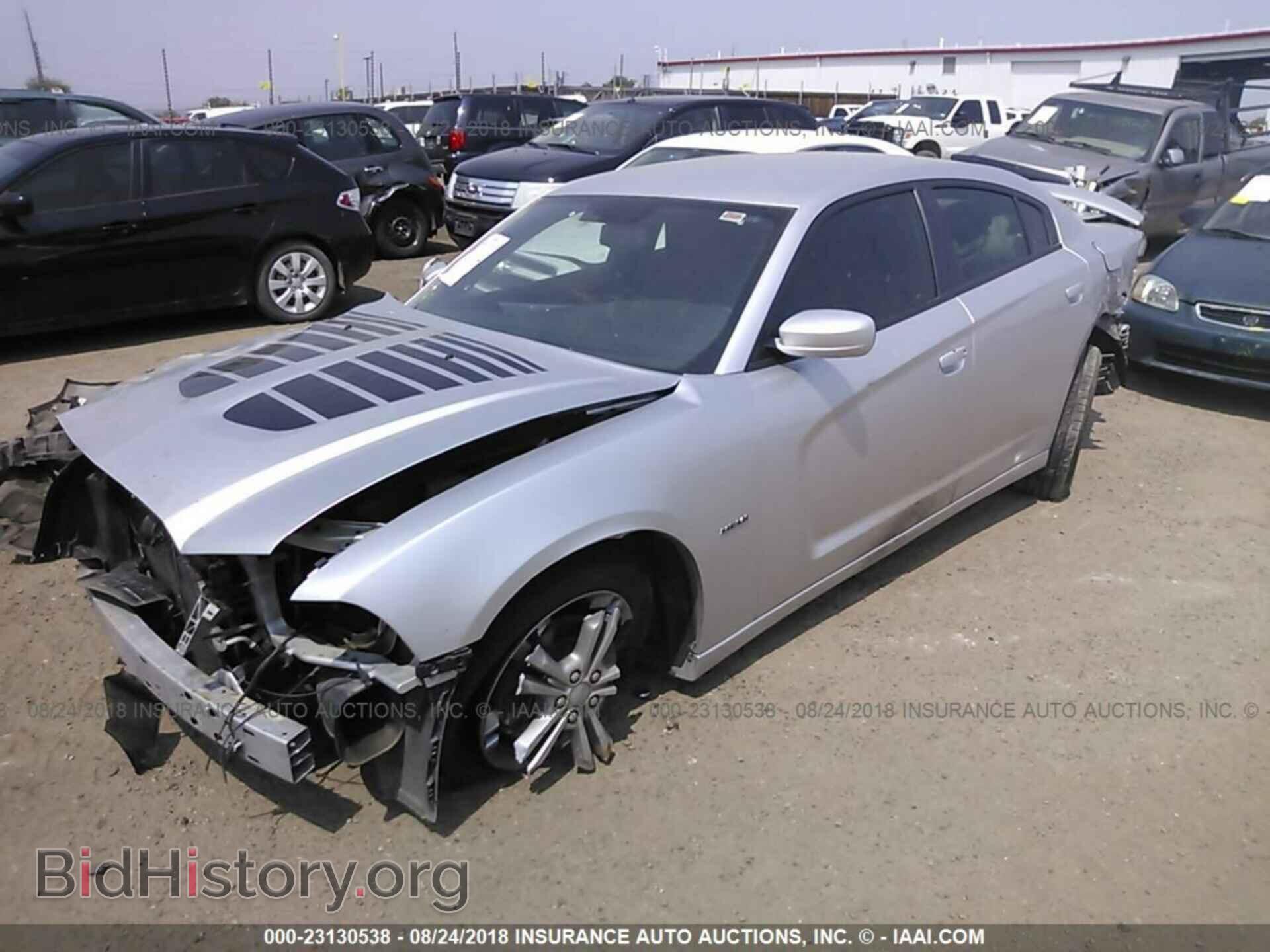 2012 Dodge Charger - VIN: 2C3CDXDT9CH188052 - Фото 2