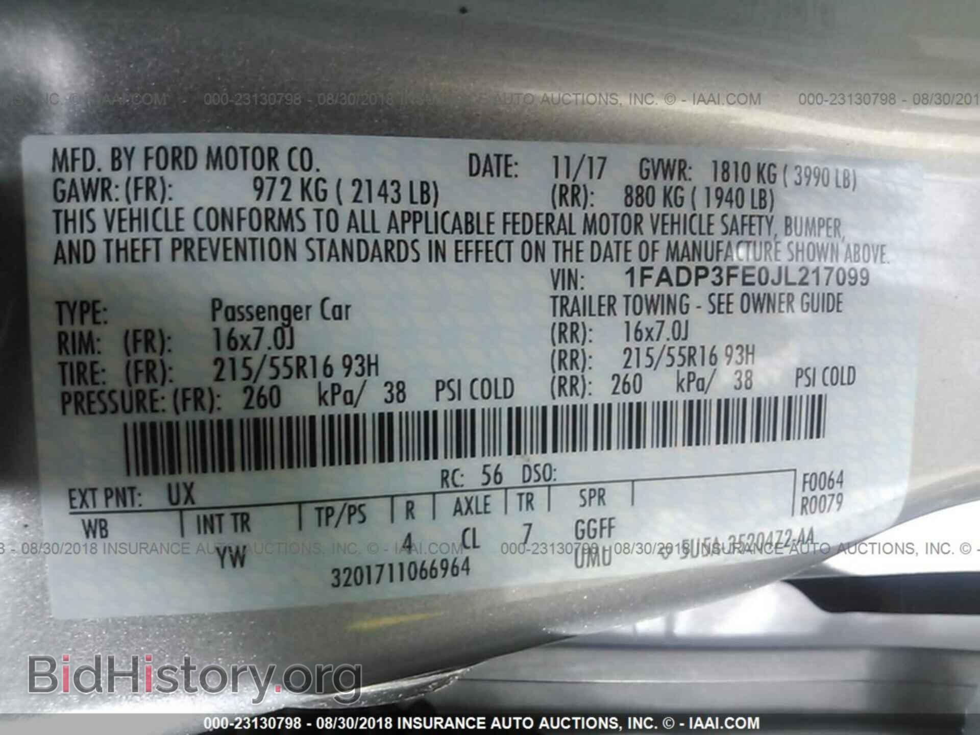 2018 Ford Focus - VIN: 1FADP3FE0JL217099 - Фото 9