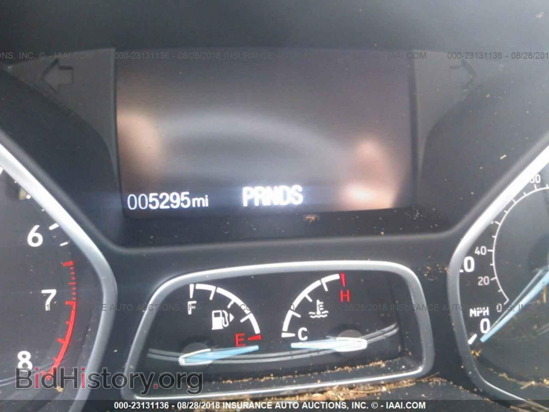 2018 Ford Focus - VIN: 1FADP3M27JL209185 - Фото 7
