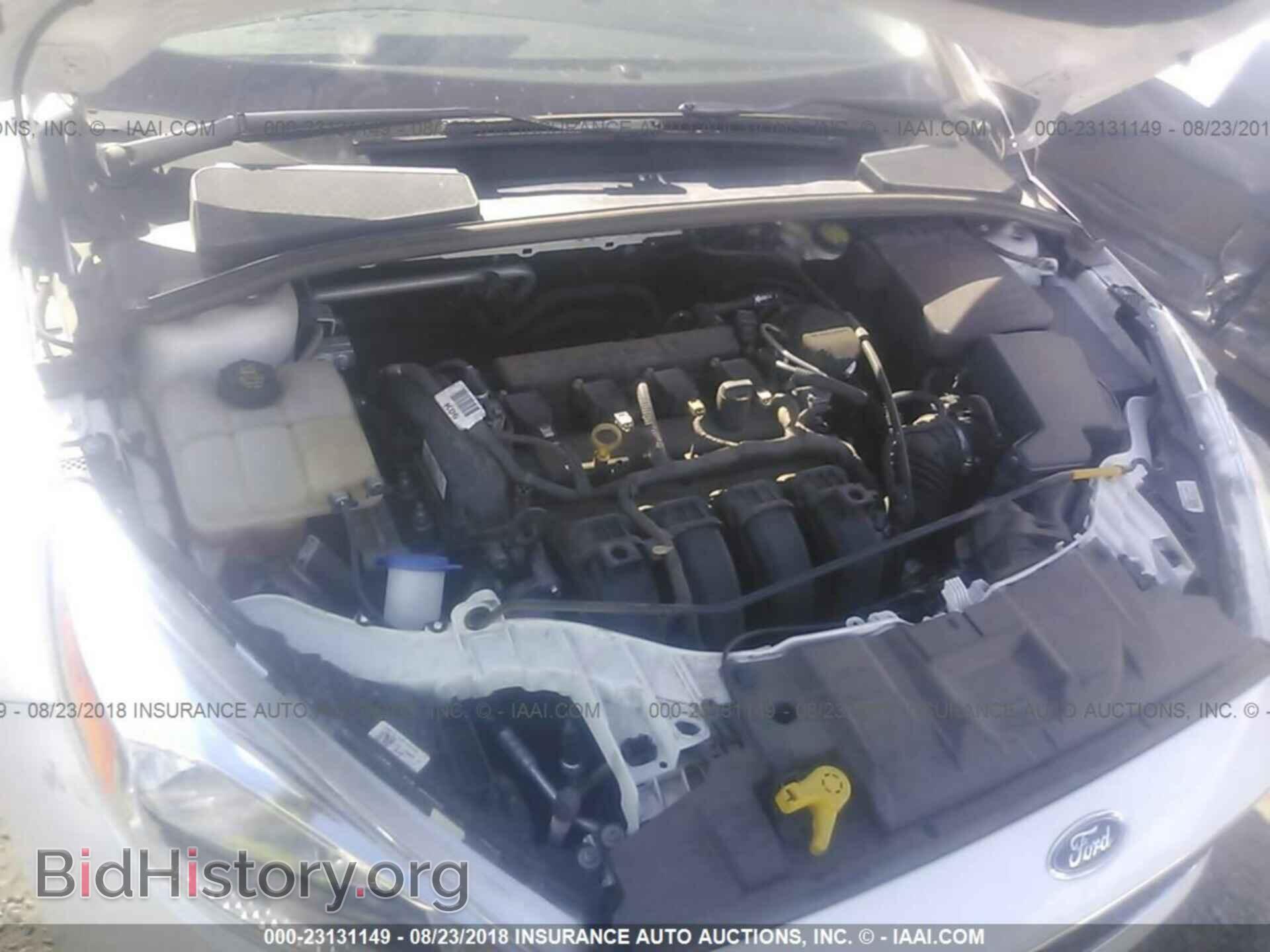 2015 Ford Focus - VIN: 1FADP3F29FL306800 - Photo 10
