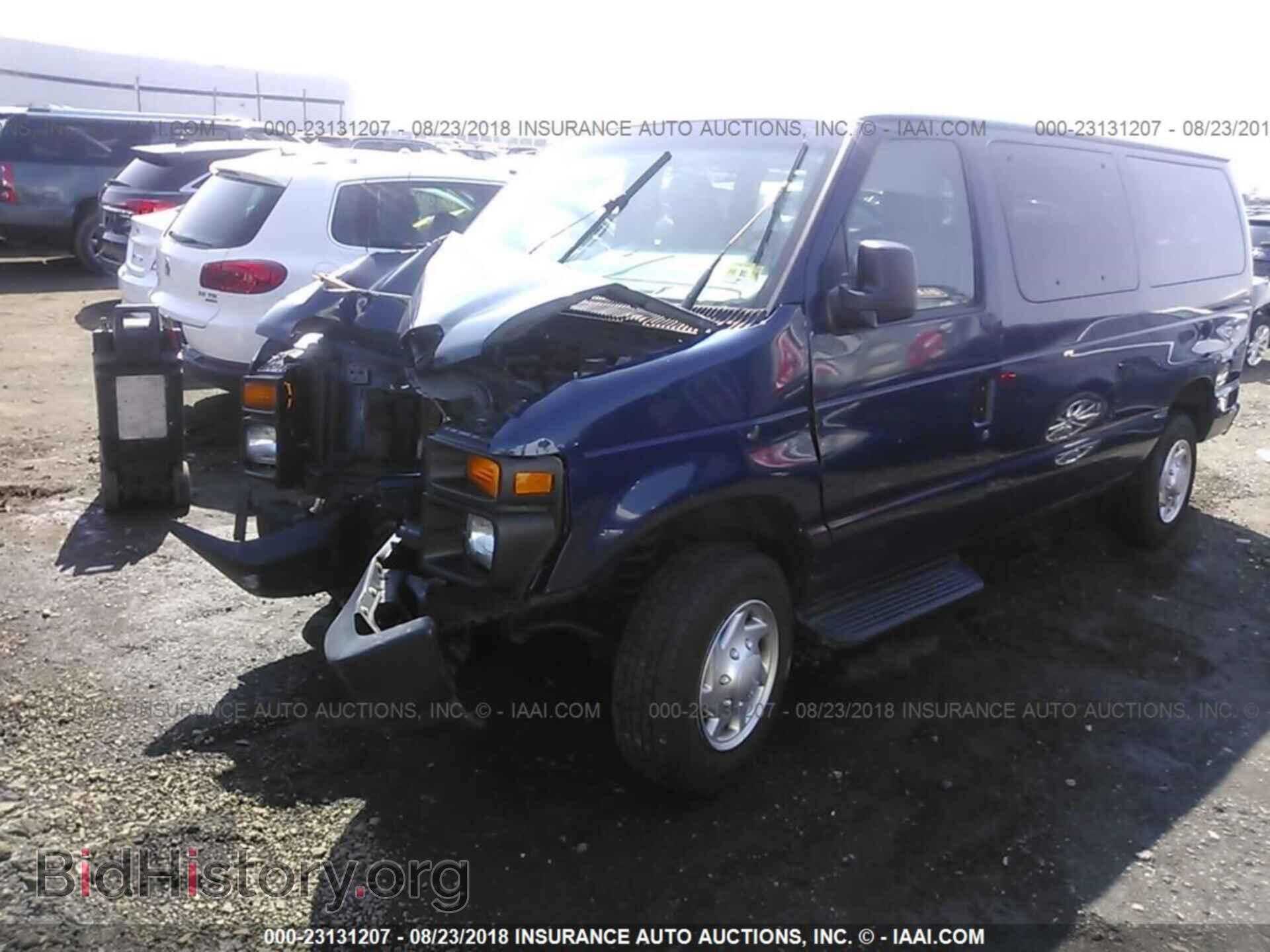 2012 Ford Econoline - VIN: 1FBNE3BL6CDA11103 - Фото 2