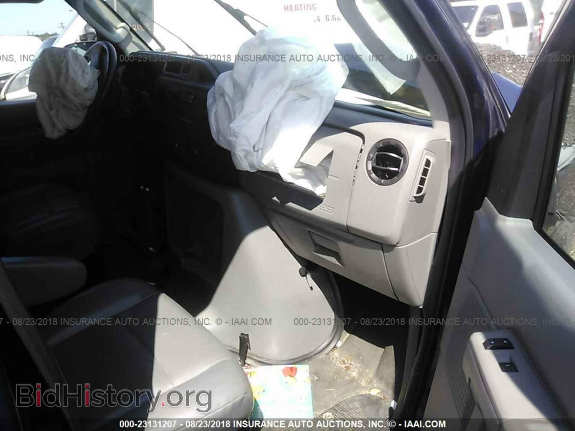 2012 Ford Econoline - VIN: 1FBNE3BL6CDA11103 - Фото 5