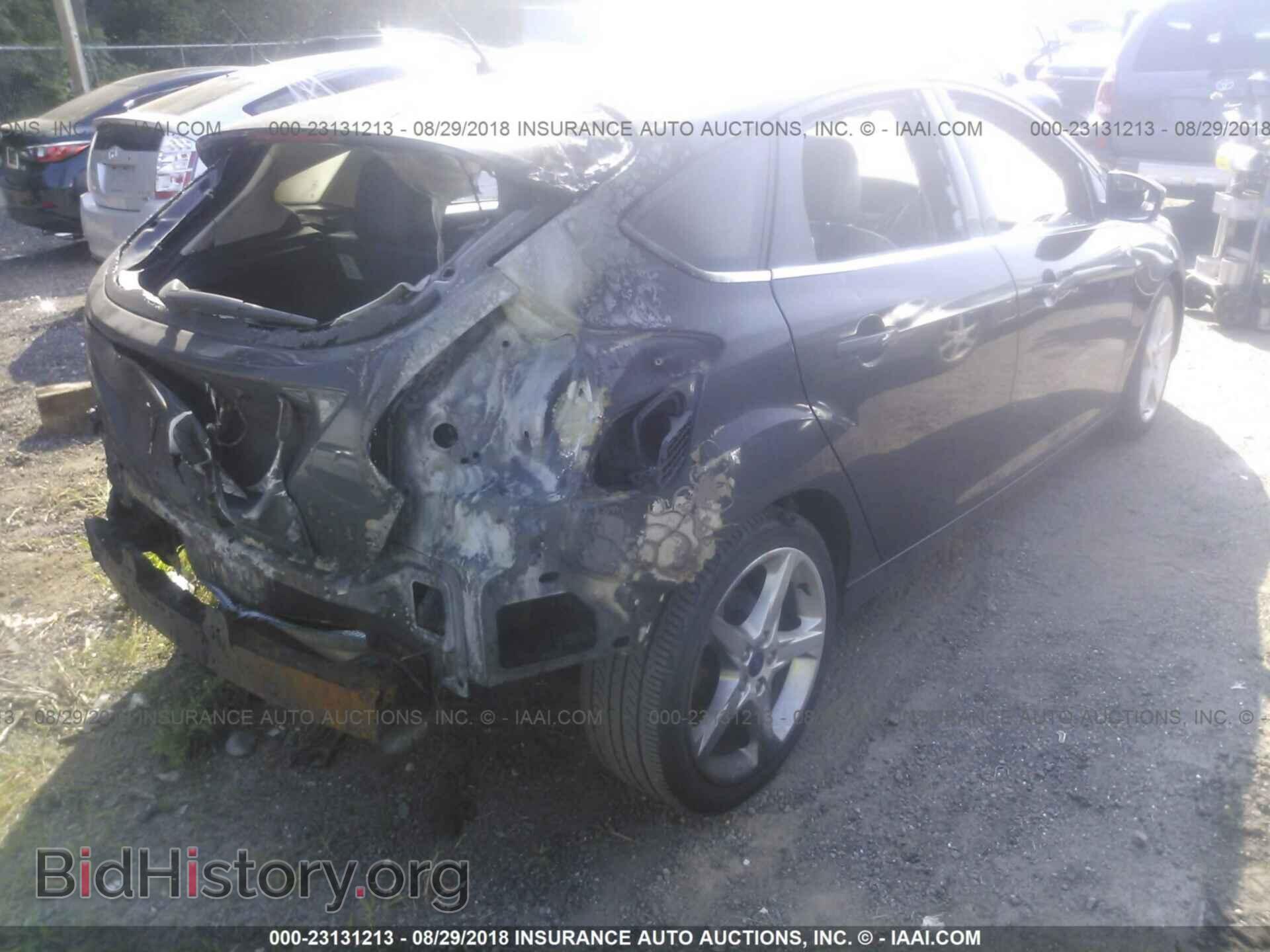 2012 Ford Focus - VIN: 1FAHP3N24CL433646 - Фото 4