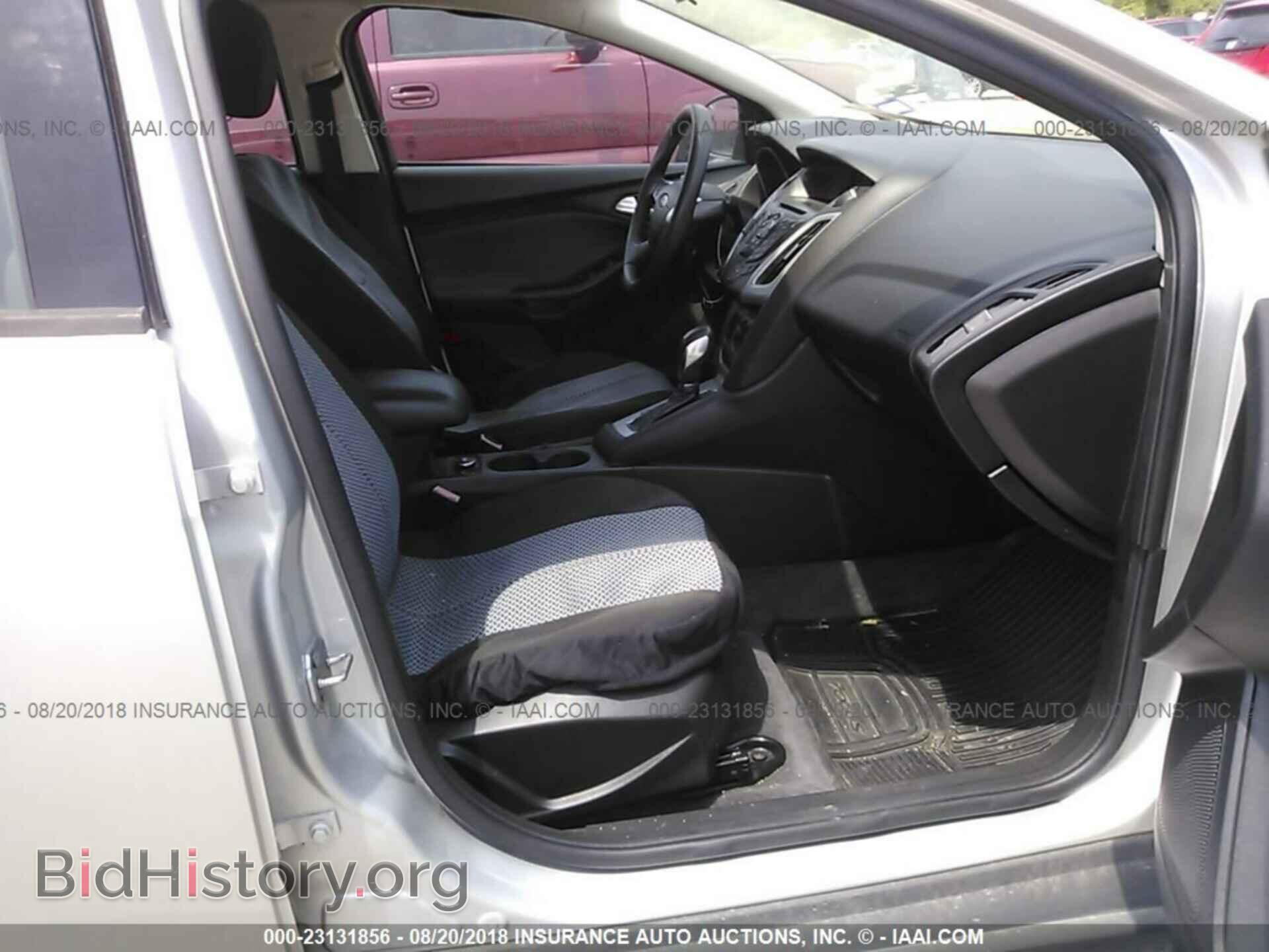 2012 Ford Focus - VIN: 1FAHP3K24CL251532 - Photo 5