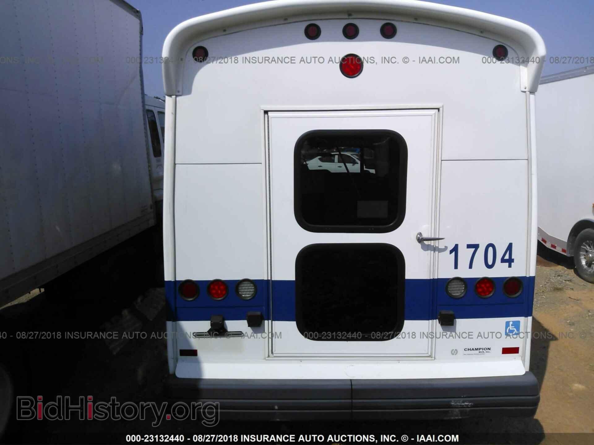 2013 Ford Econoline - VIN: 1FDEE3FL5DDA15260 - Photo 8