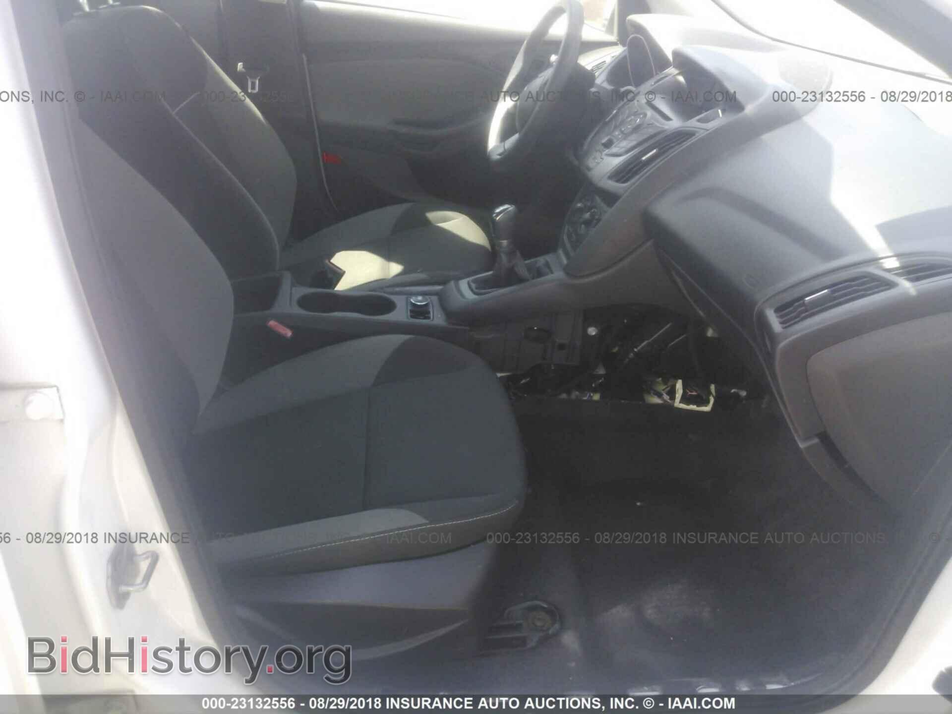 2012 Ford Focus - VIN: 1FAHP3E22CL173523 - Photo 5