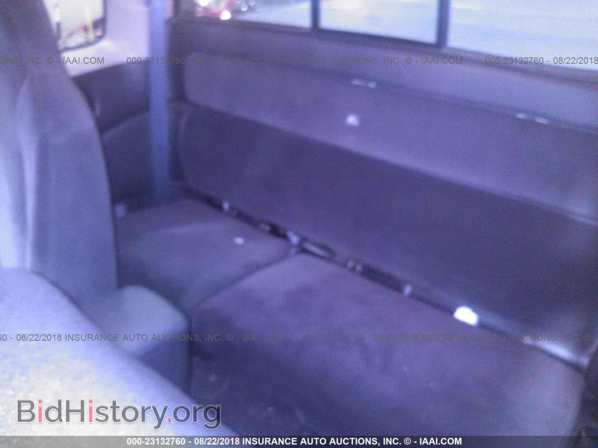 2004 DODGE DAKOTA - VIN: 1D7HG12K04S635092 - Фото 8
