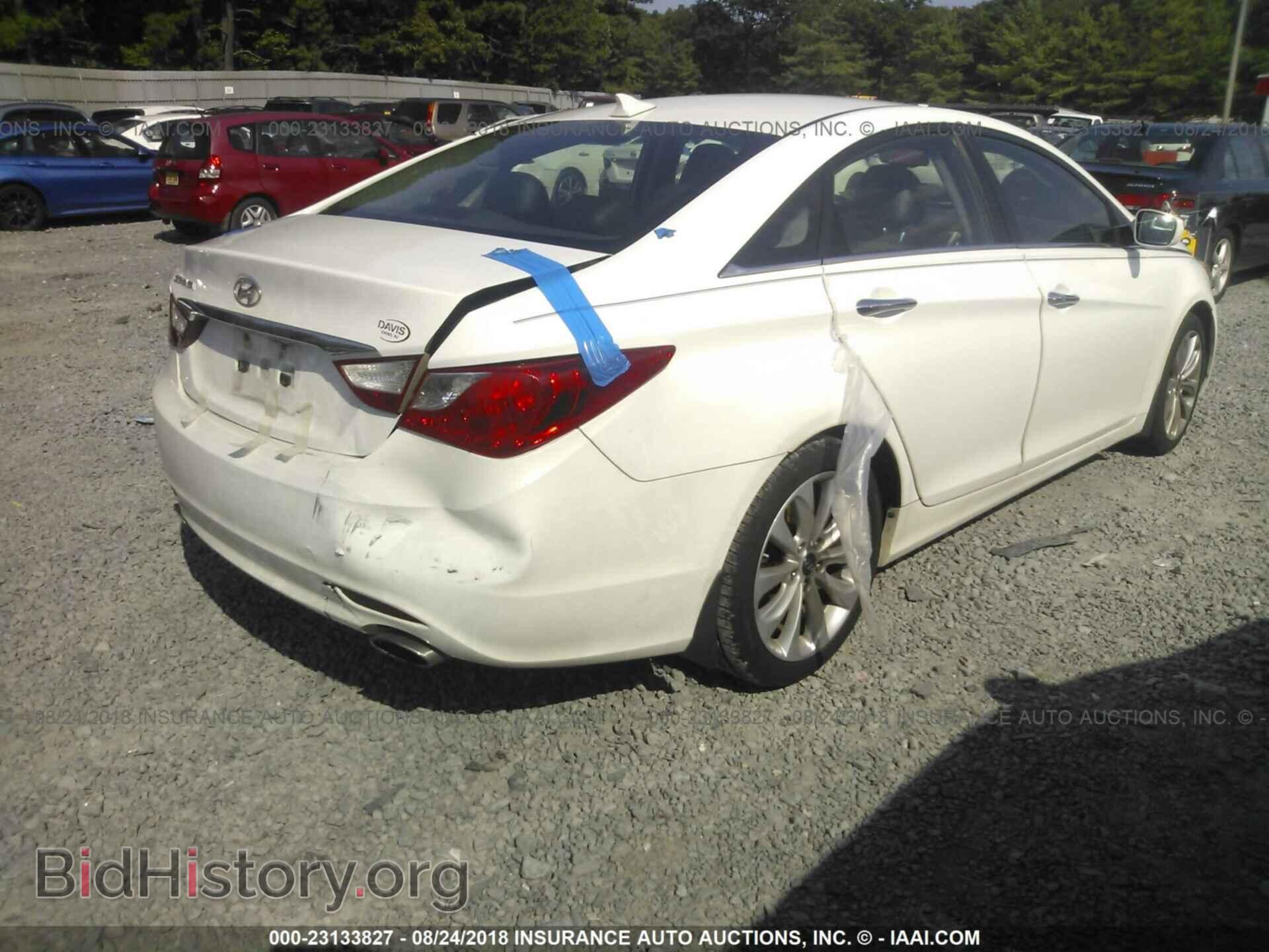 2012 Hyundai Sonata - VIN: 5NPEC4AC8CH389359 - Photo 4