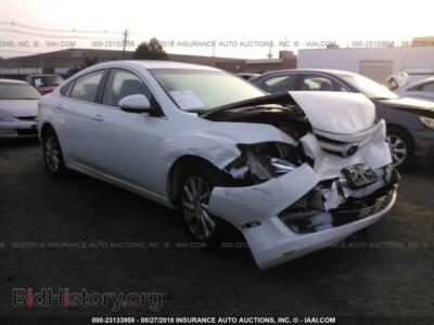 2011 Mazda 6, white — VIN 1YVHZ8CH4B5M06033, IAAI