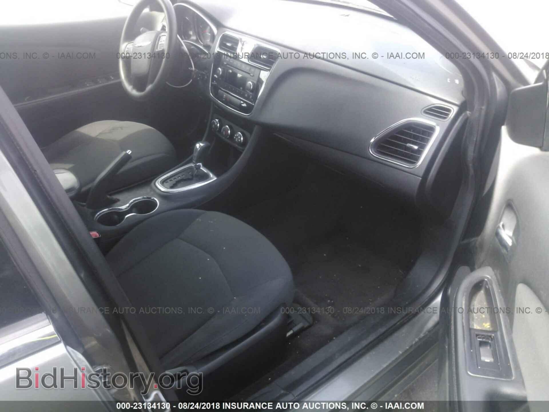 2012 Chrysler 200 - VIN: 1C3CCBABXCN201724 - Фото 5