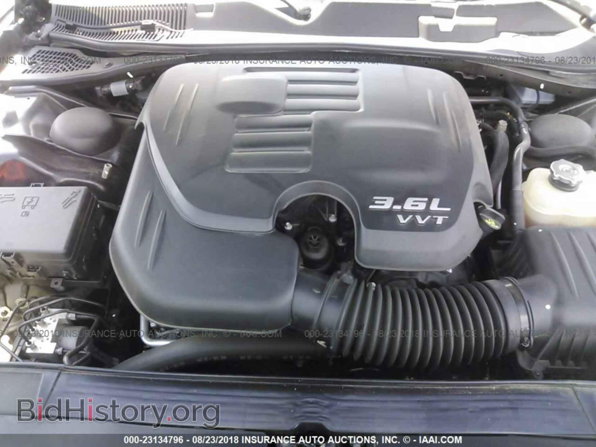 2016 Dodge Challenger - VIN: 2C3CDZAGXGH240538 - Photo 10