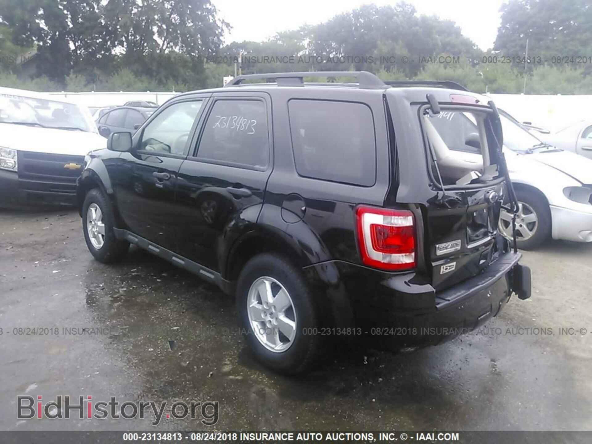 2012 Ford Escape - VIN: 1FMCU0D71CKA56090 - Photo 3