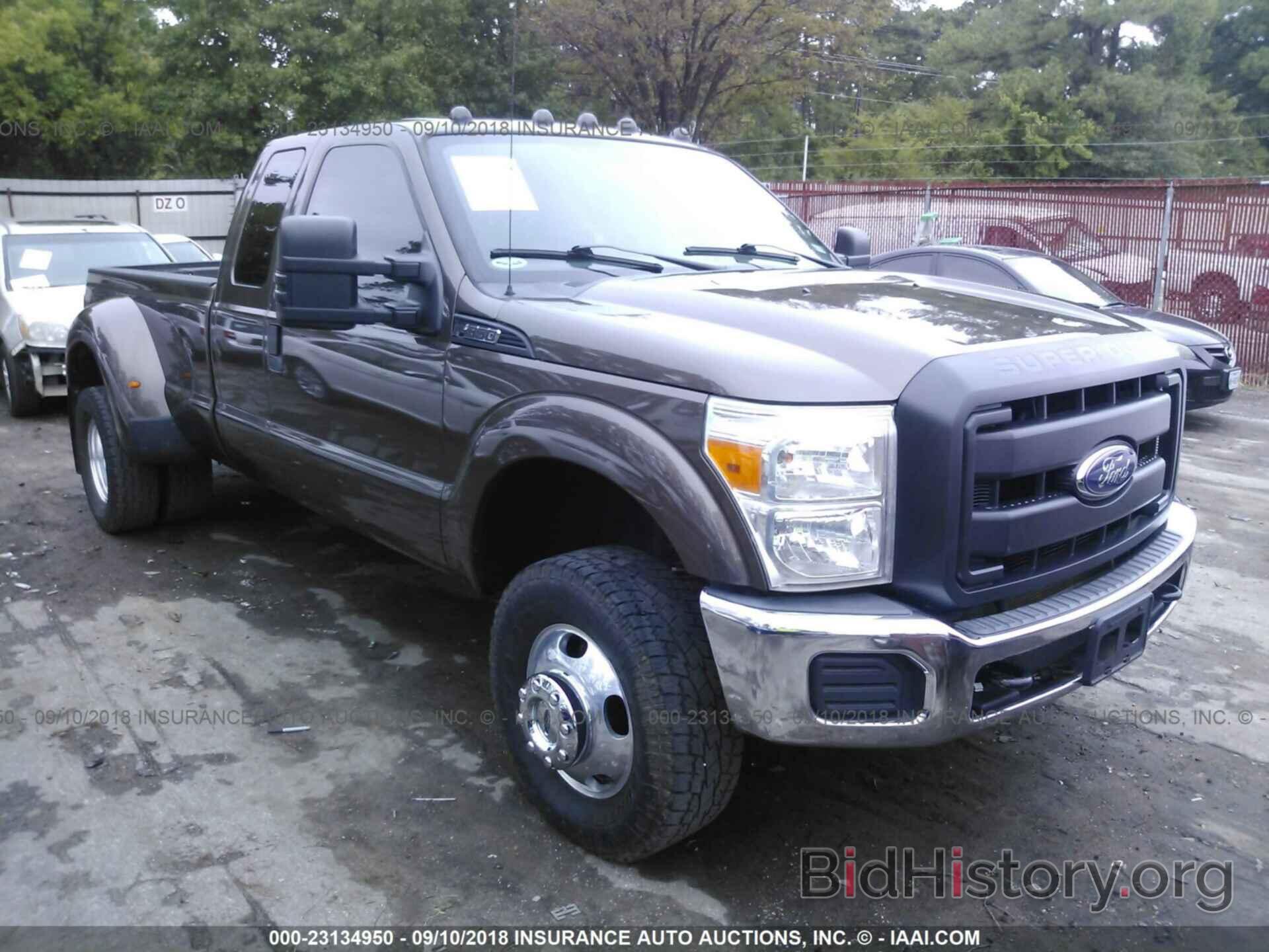 Photo 1FT8X3DT0FEB52067 - Ford F350 2015